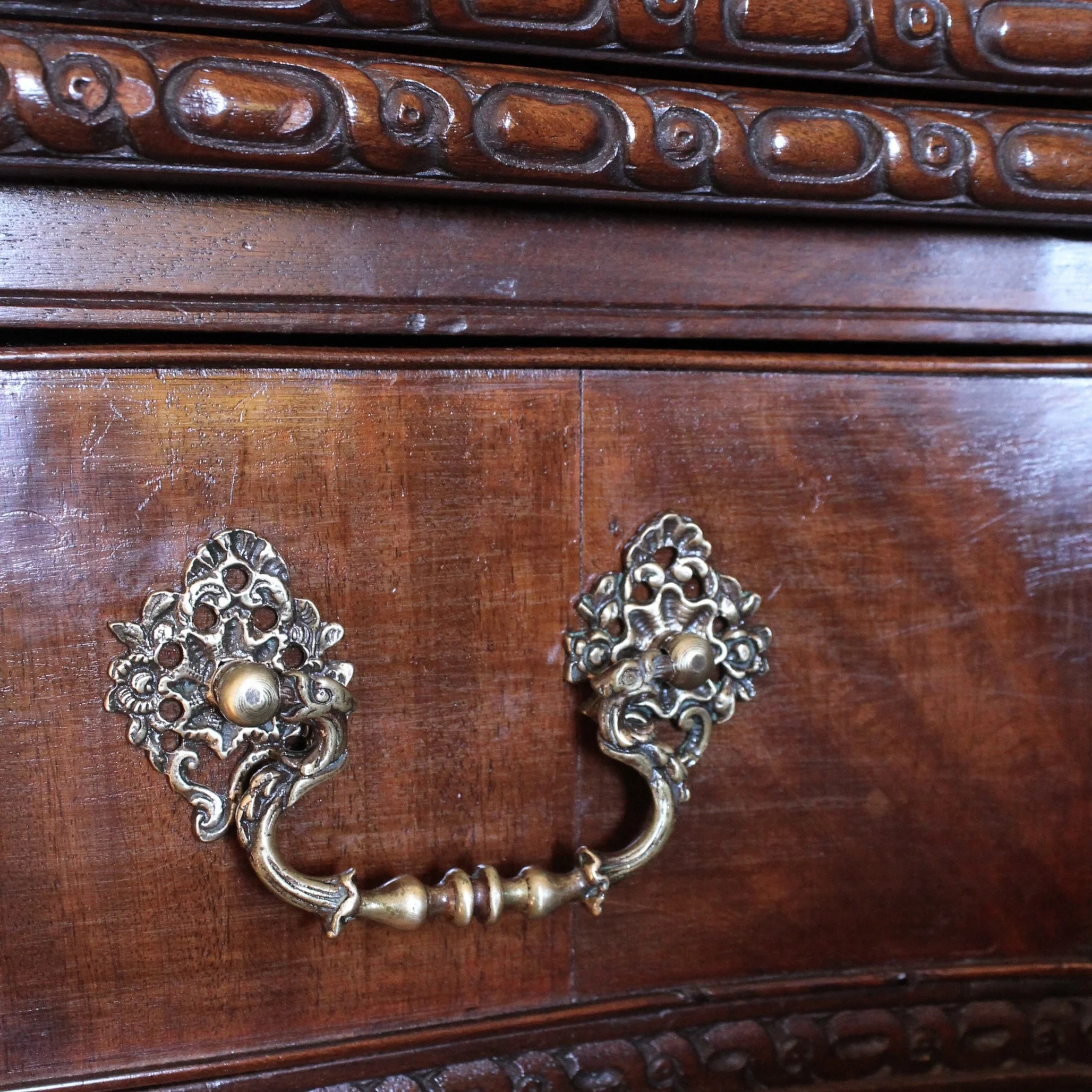 George III Serpentine Front Card Table with Chinese Chippendale Fret Legs, 18th Century