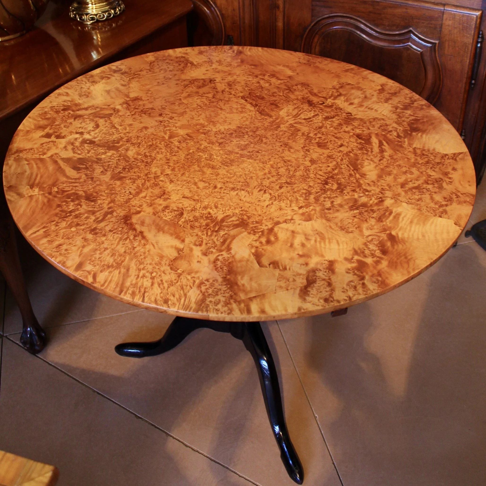 Swedish (Gustavian) Alder Root Burl Wood Tilt Top Table, Late 18th/Early 19th Century