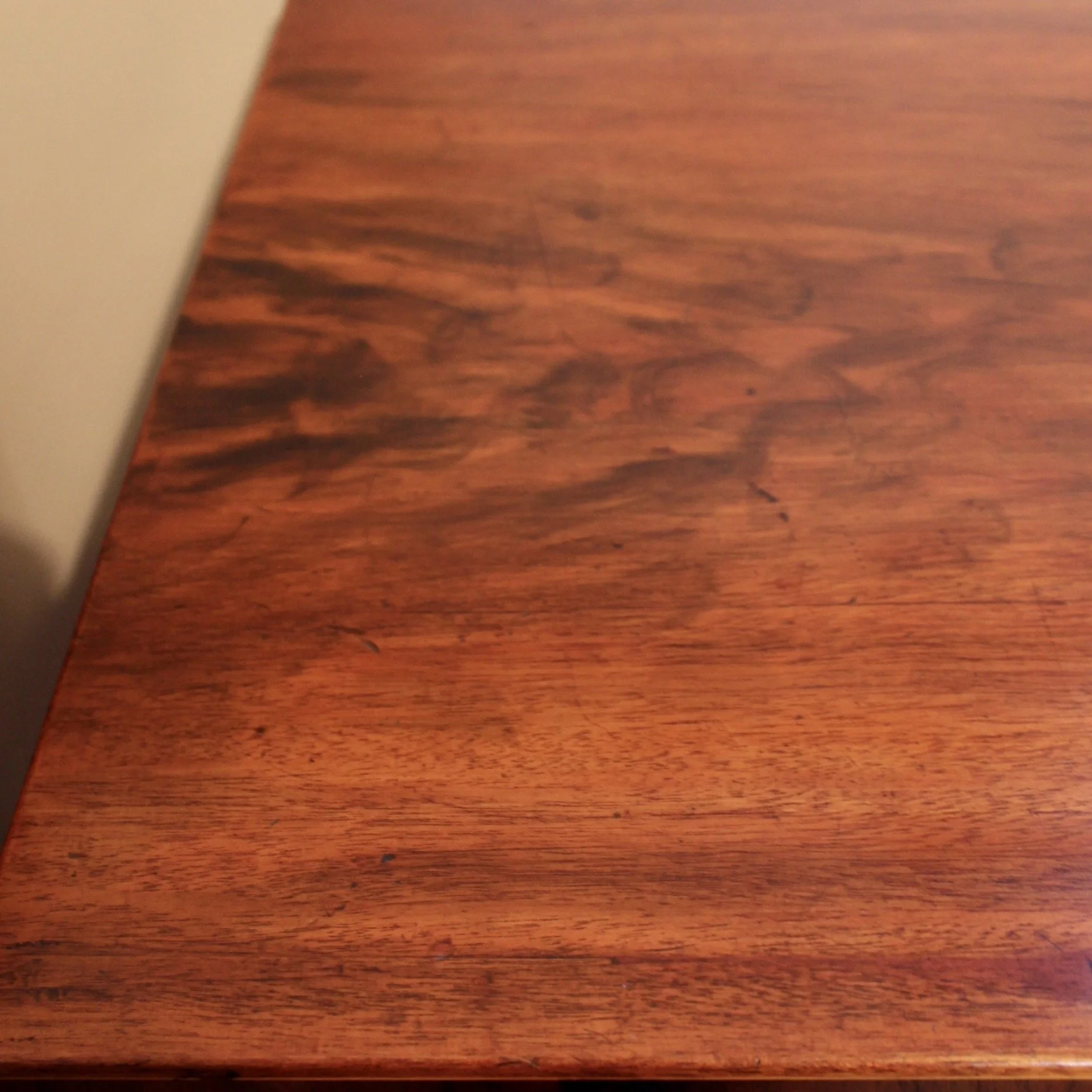 New England Federal Mahogany Hunt Board Inlaid Sideboard