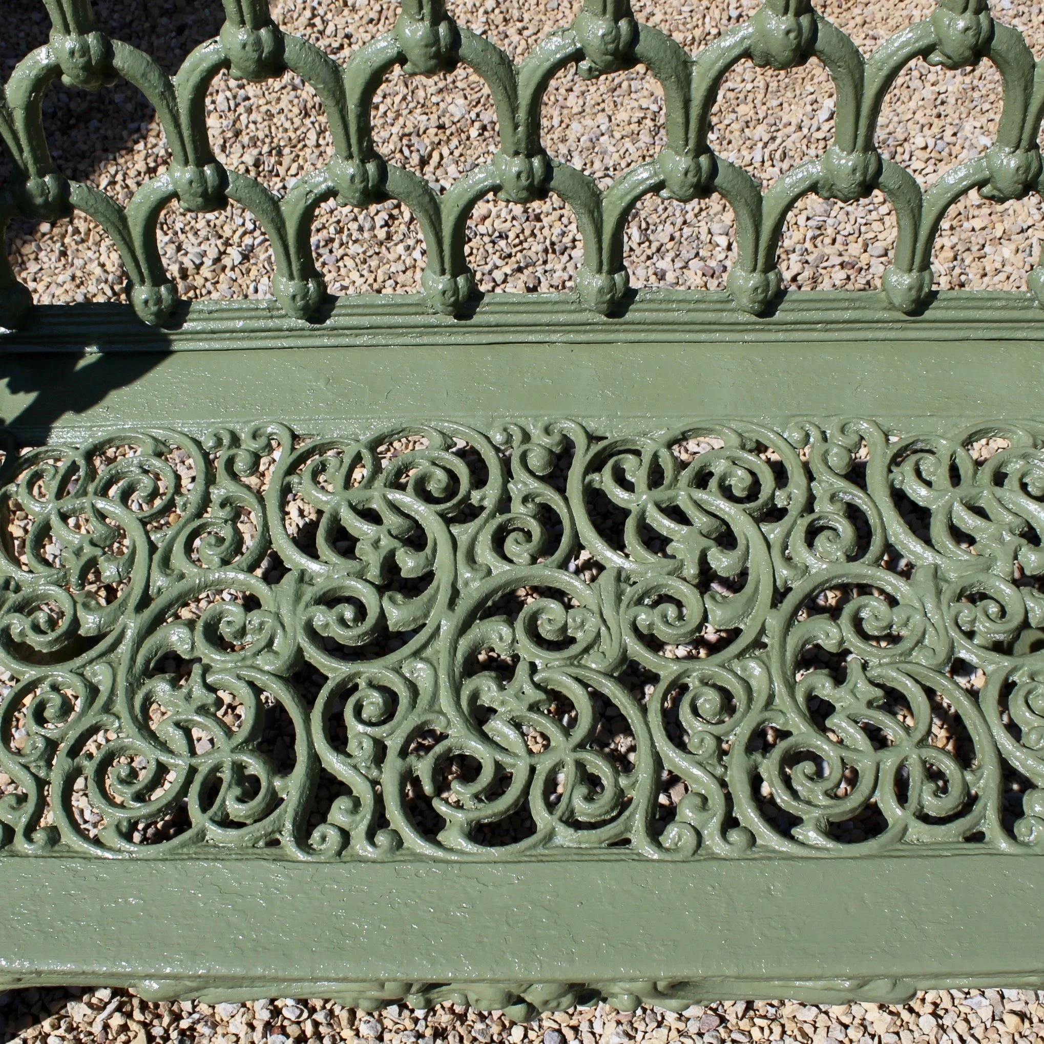 Pair of American "White House" Garden Benches