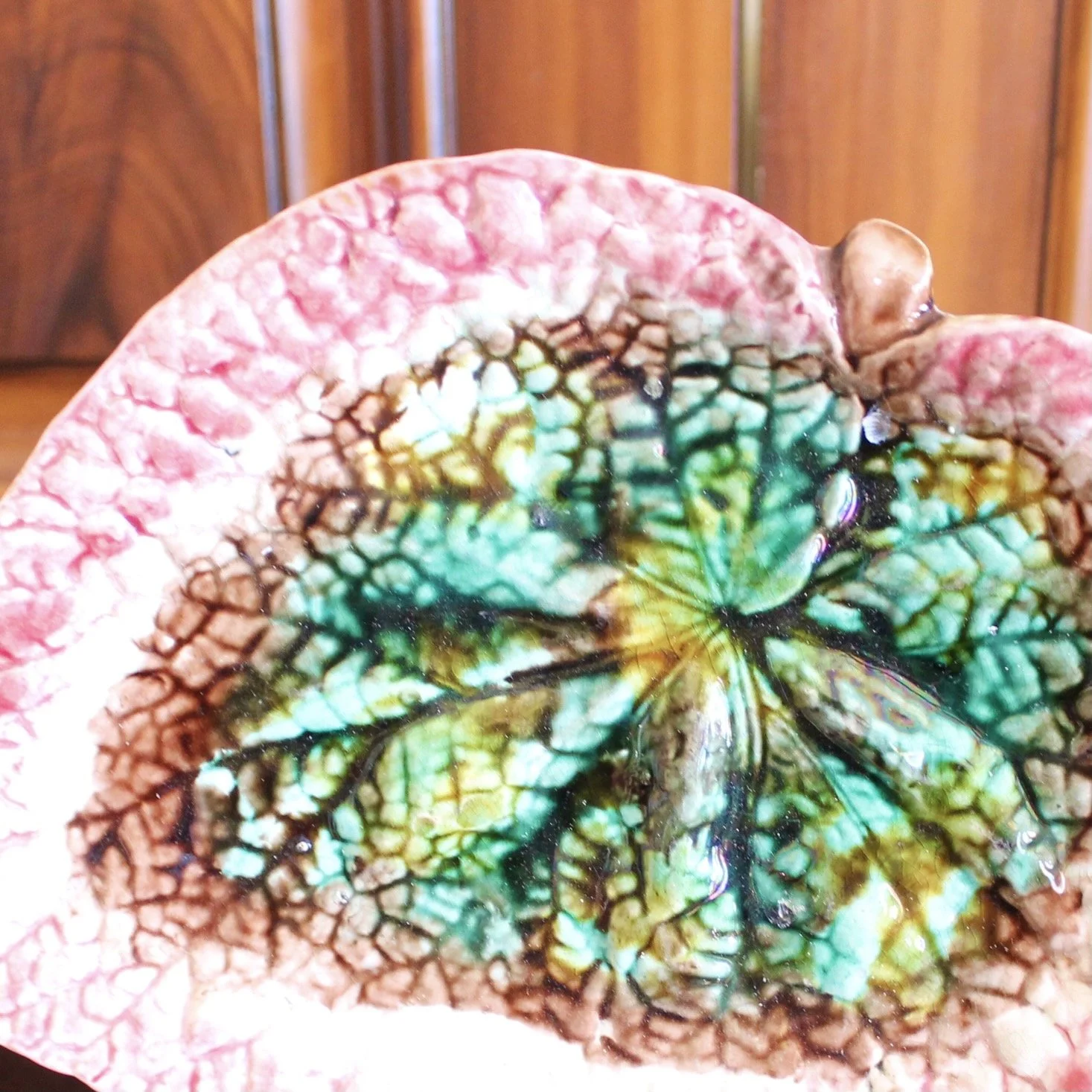 Begonia Leaf English Majolica Plate