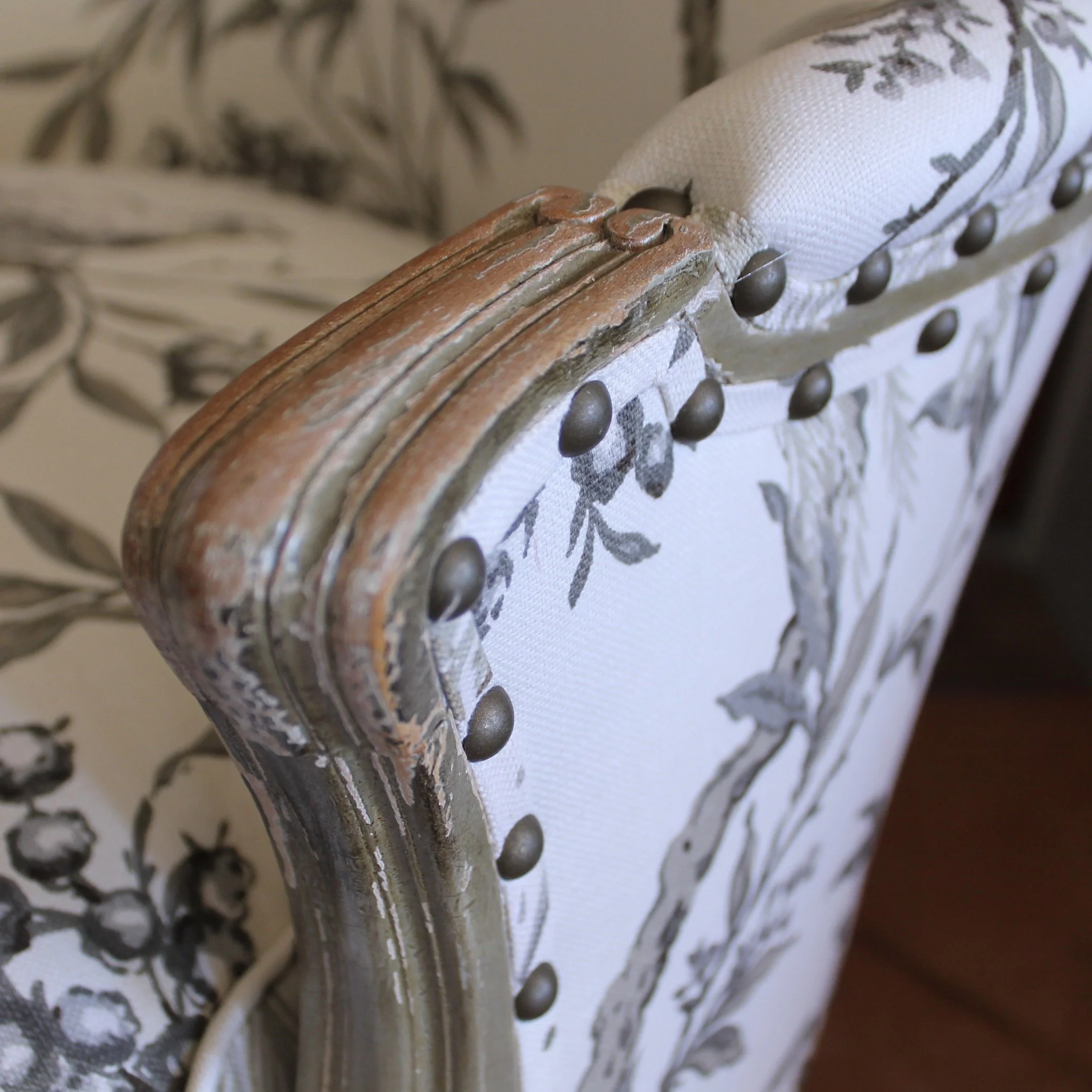 Pair of French Louis XV Style Grey Painted Bergères