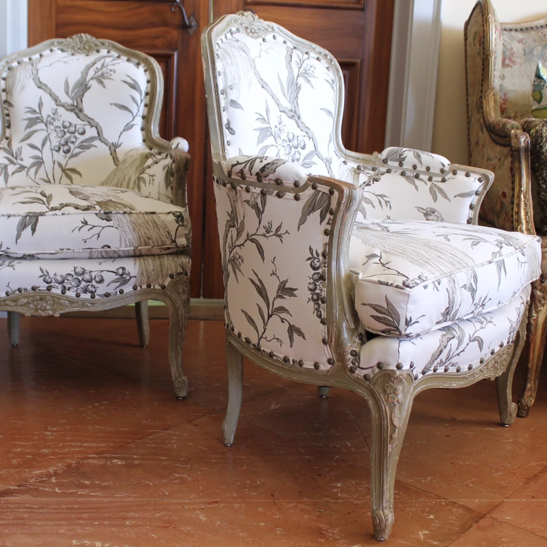 Pair of French Louis XV Style Grey Painted Bergères