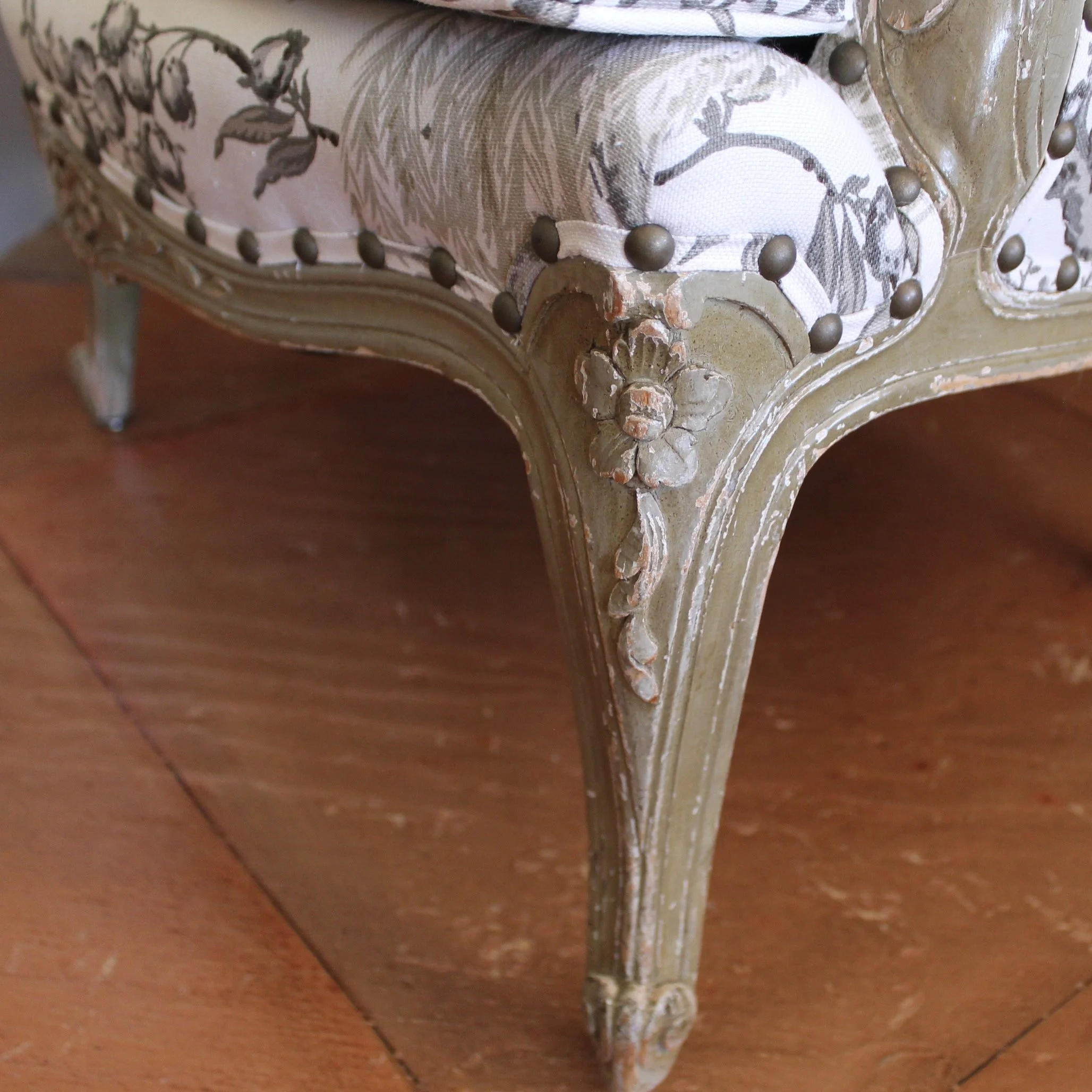 Pair of French Louis XV Style Grey Painted Bergères