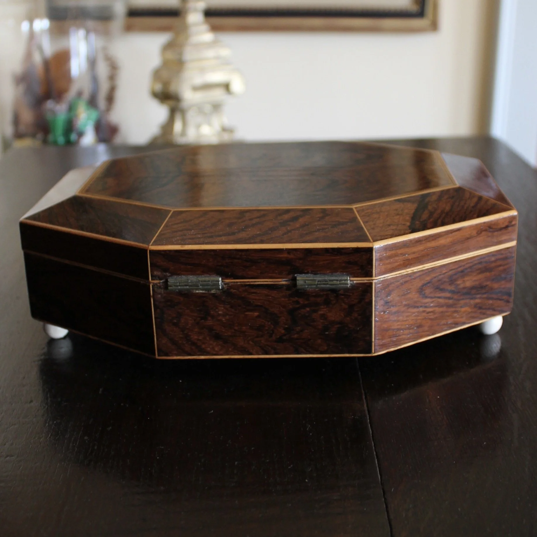 English Octagonal Rosewood with Boxwood Line Inlay Jewelry Box