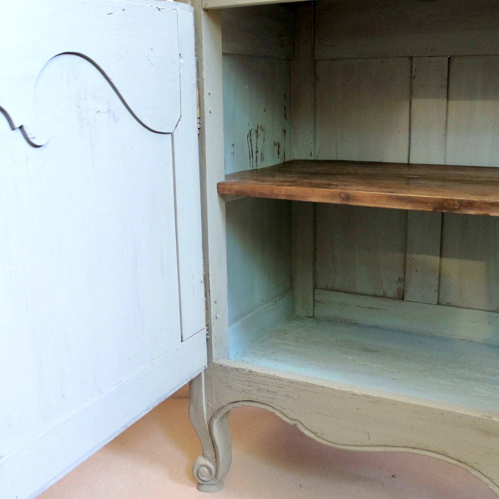 French Gray Painted Glass Front China Cabinet (Buffet à Deux Corps) French Provoncial