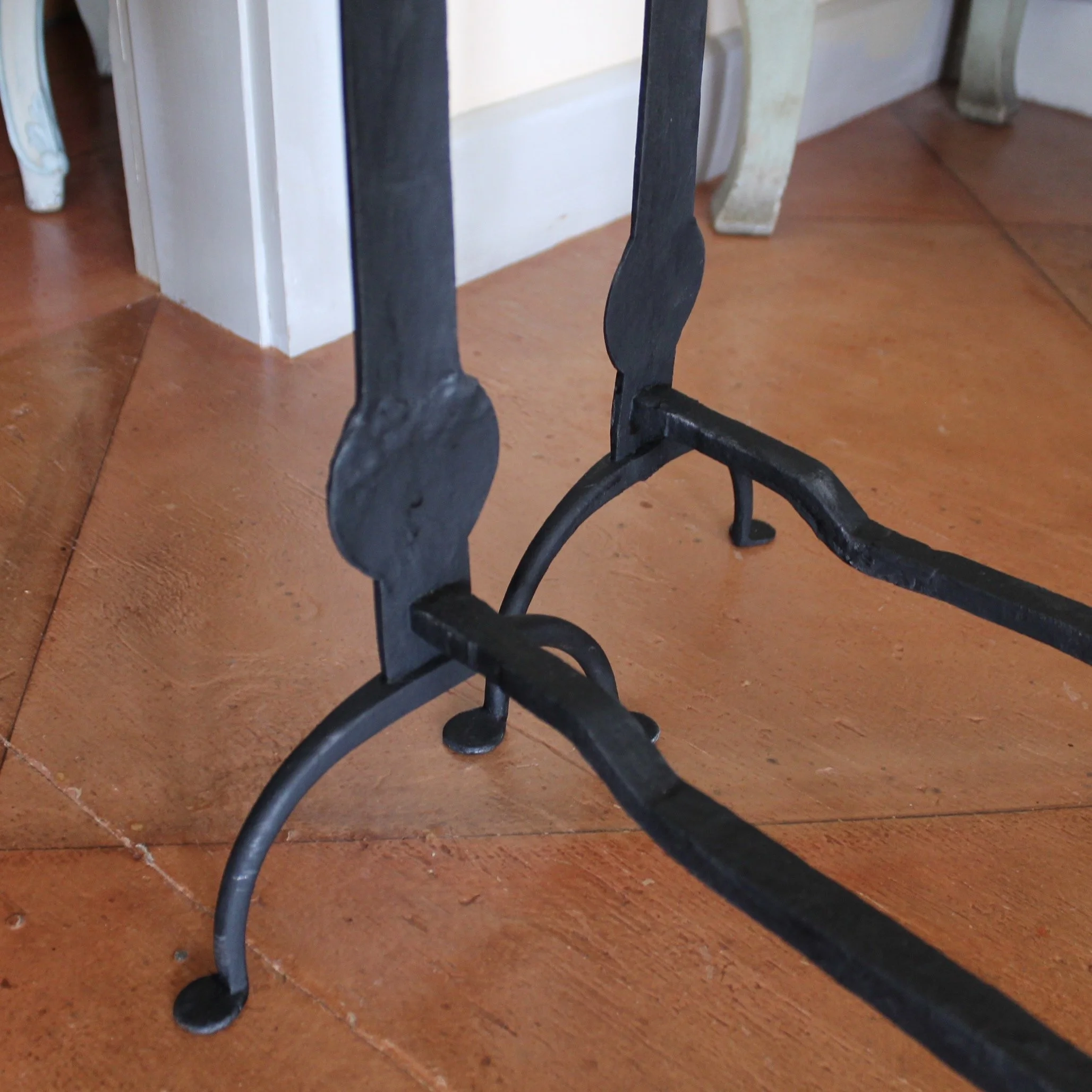 Pair of American Federal Period Knife Blade Andirons, 18th c.