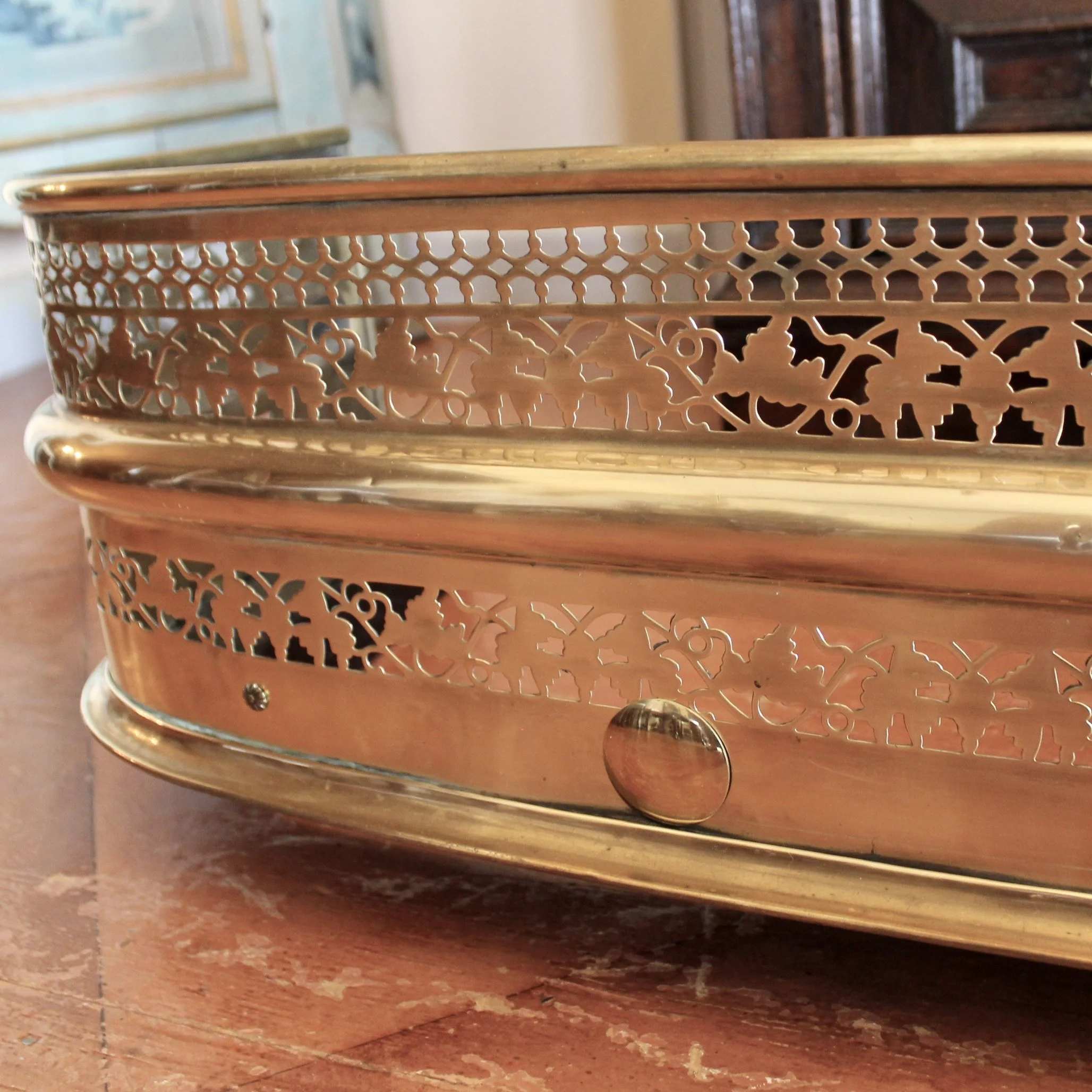 American Brass Fireplace Fender with Leaf Pattern Fretwork