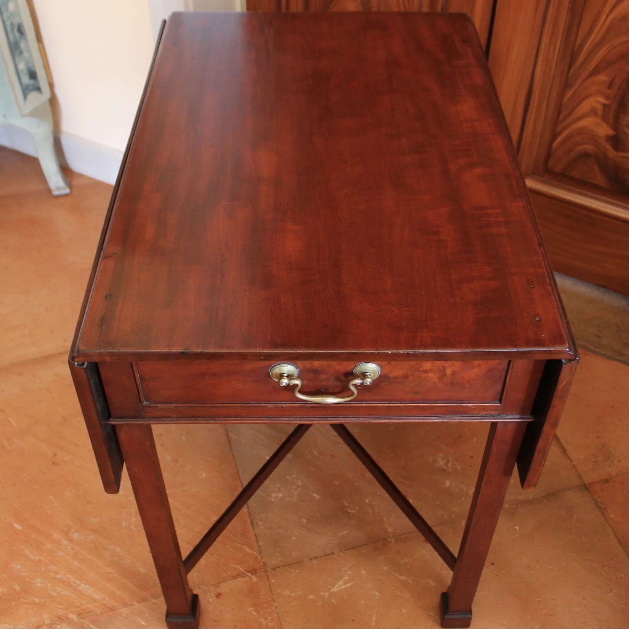 American (Philadelphia) Mahogany Pembroke Table with Marlborough Footed Square Chamfered Legs, 18th Century