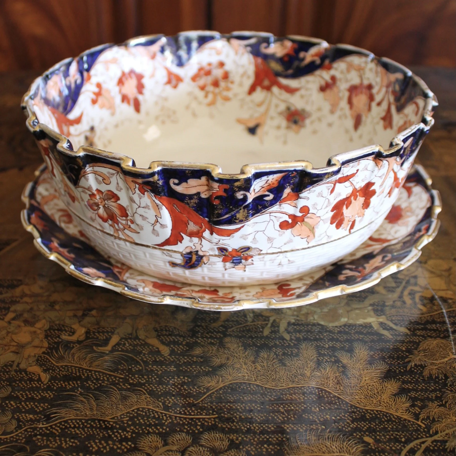 Copeland Imari Decorated Serving Bowl and Underplate, 19th Century