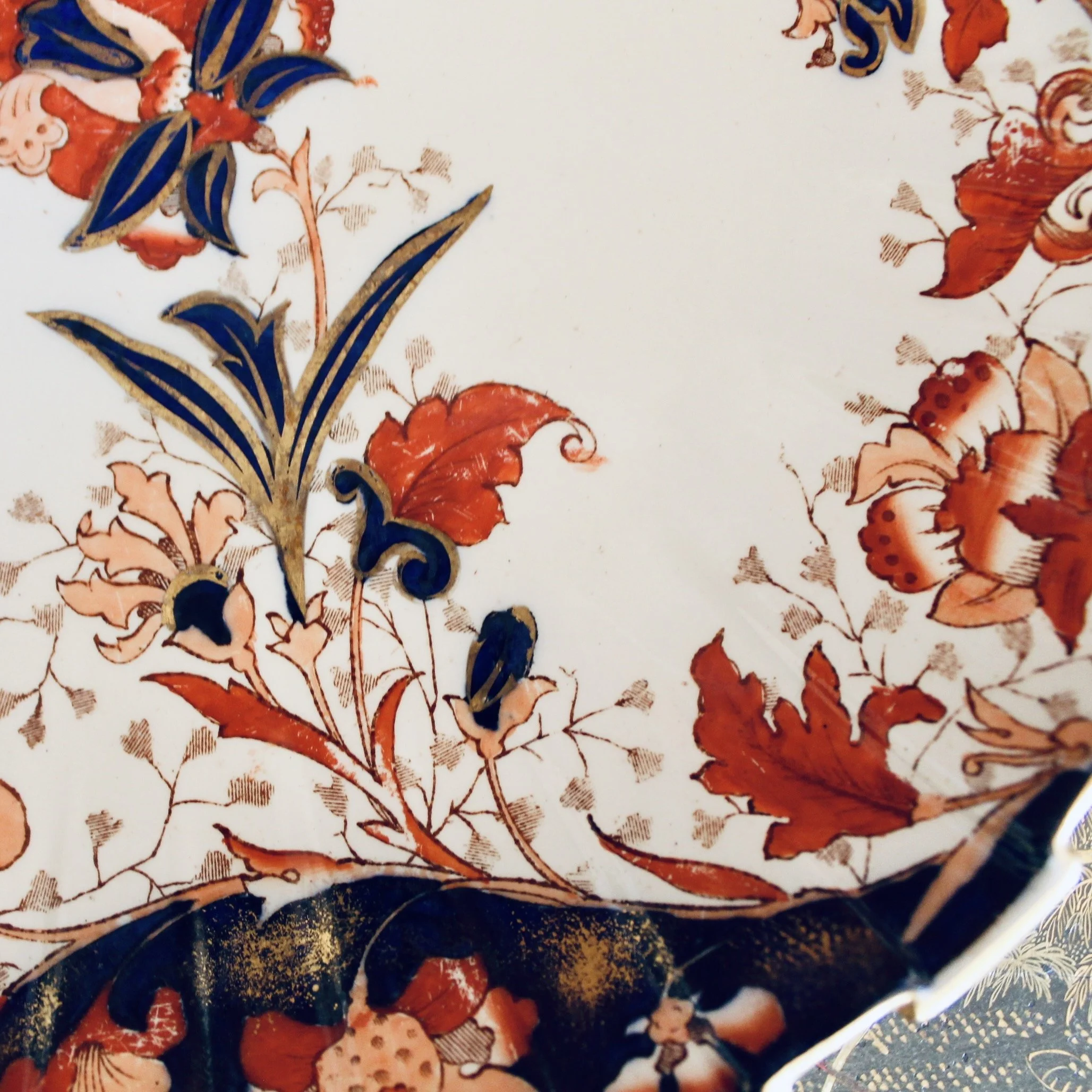 Copeland Imari Decorated Serving Bowl and Underplate, 19th Century