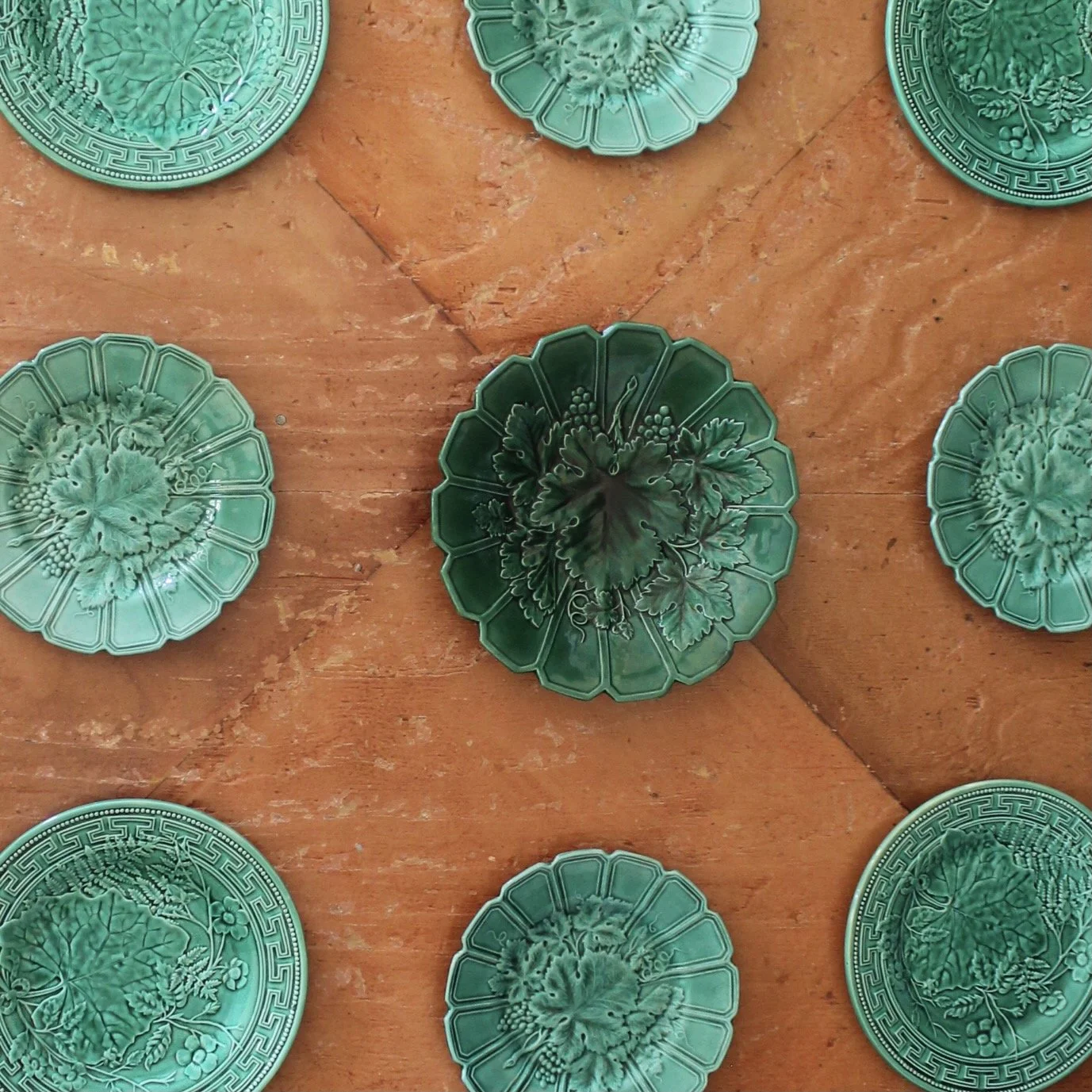 Assembled Set of Nine French Majolica Plates, Gien Vandrevange