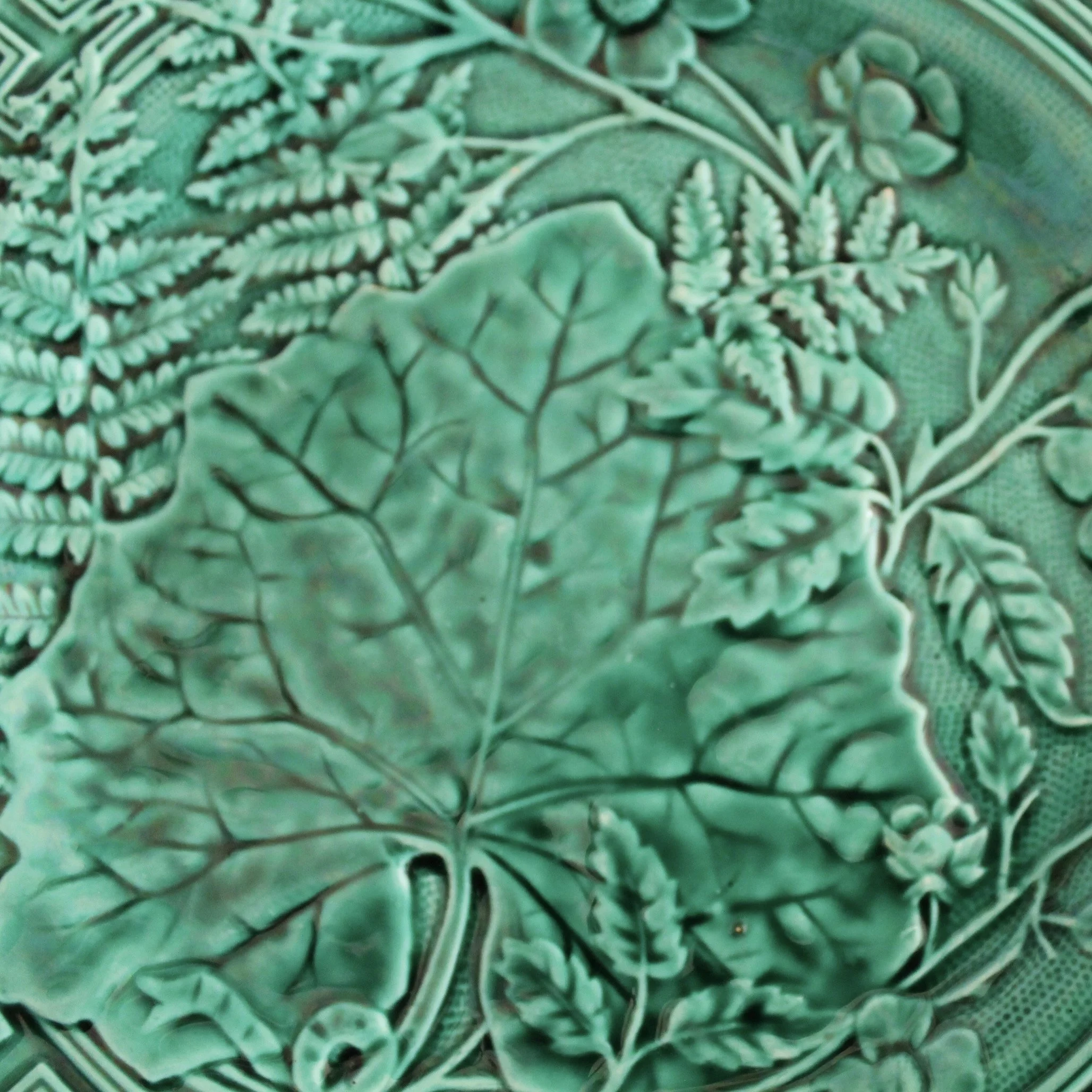 Assembled Set of Nine French Majolica Plates, Gien Vandrevange