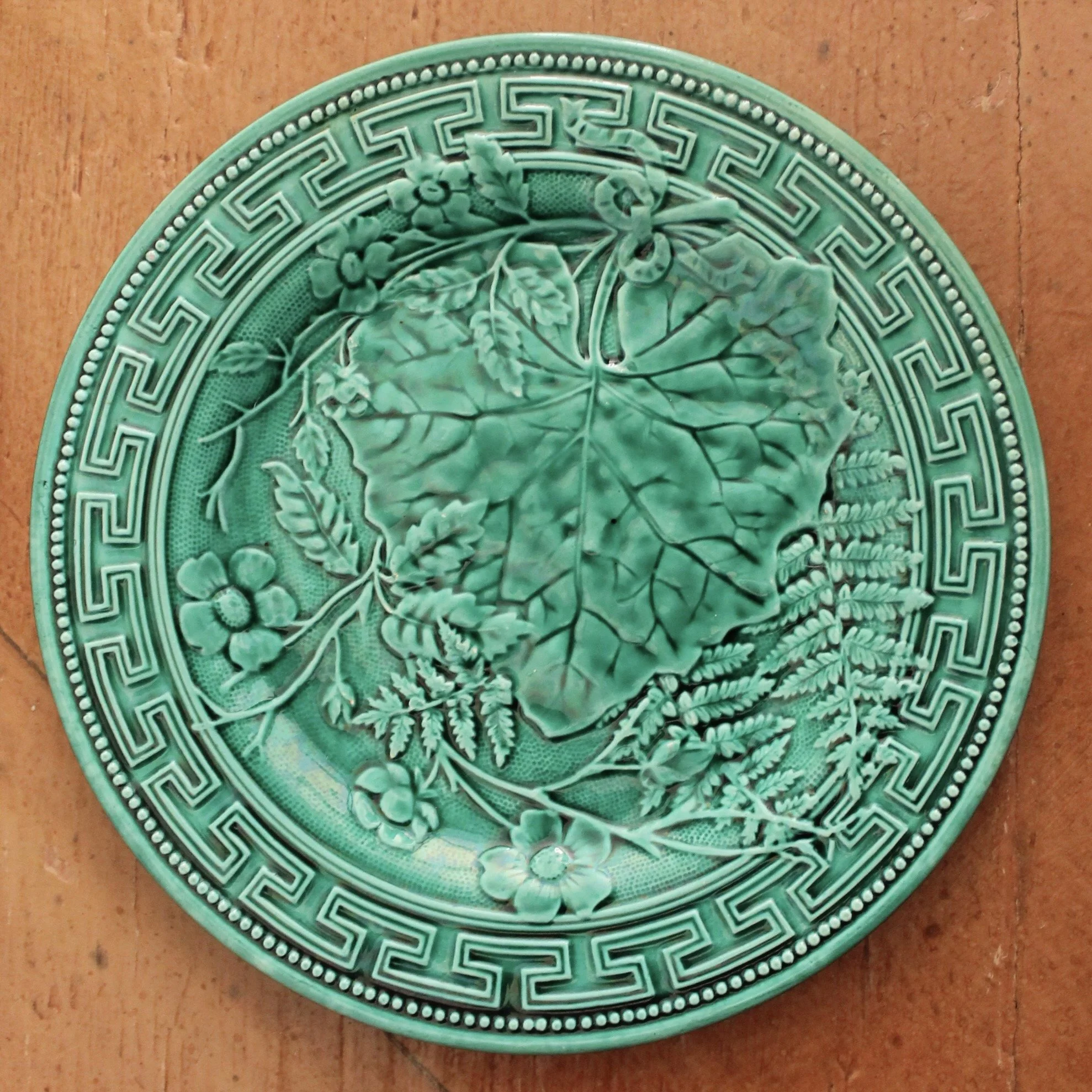 Assembled Set of Nine French Majolica Plates, Gien Vandrevange