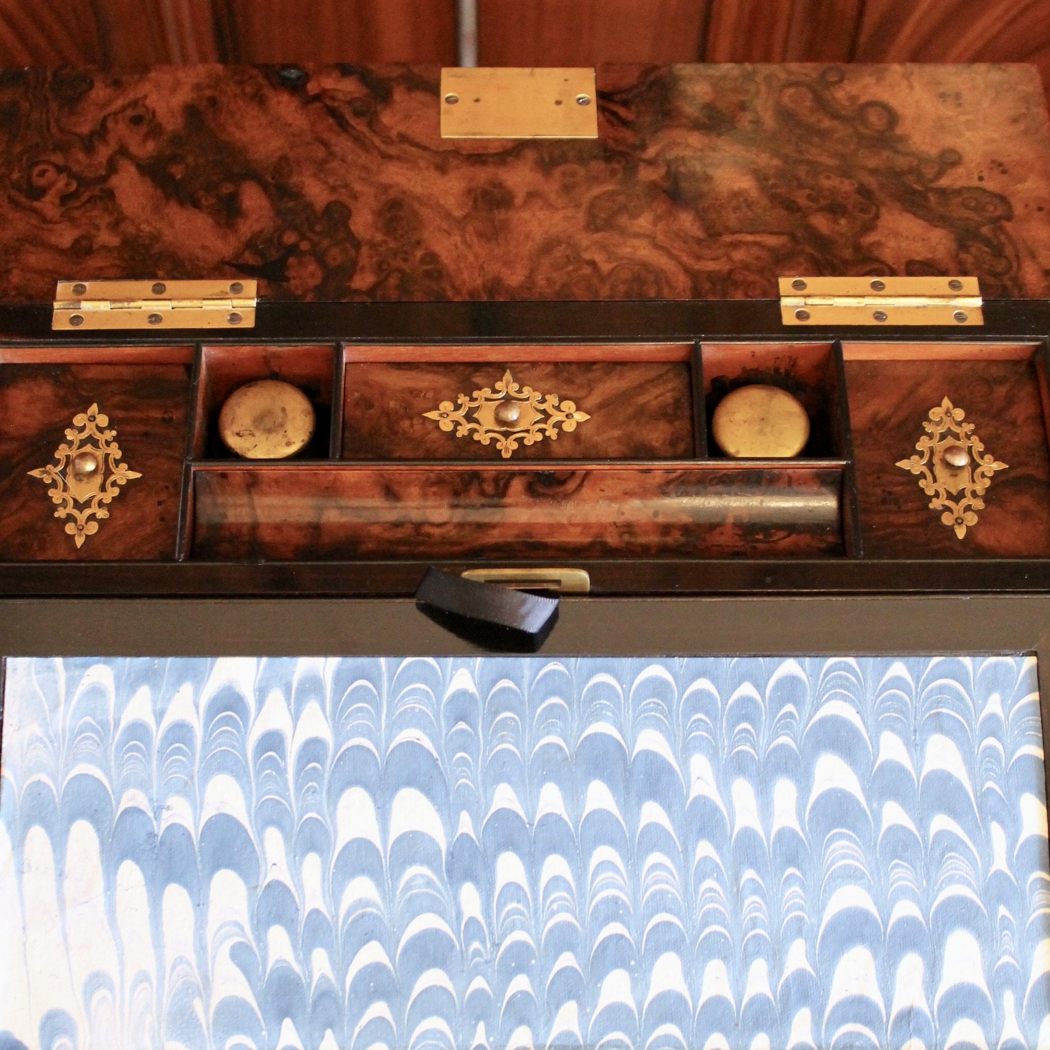 Burl Wood Writing Box, George Betjemann and Sons