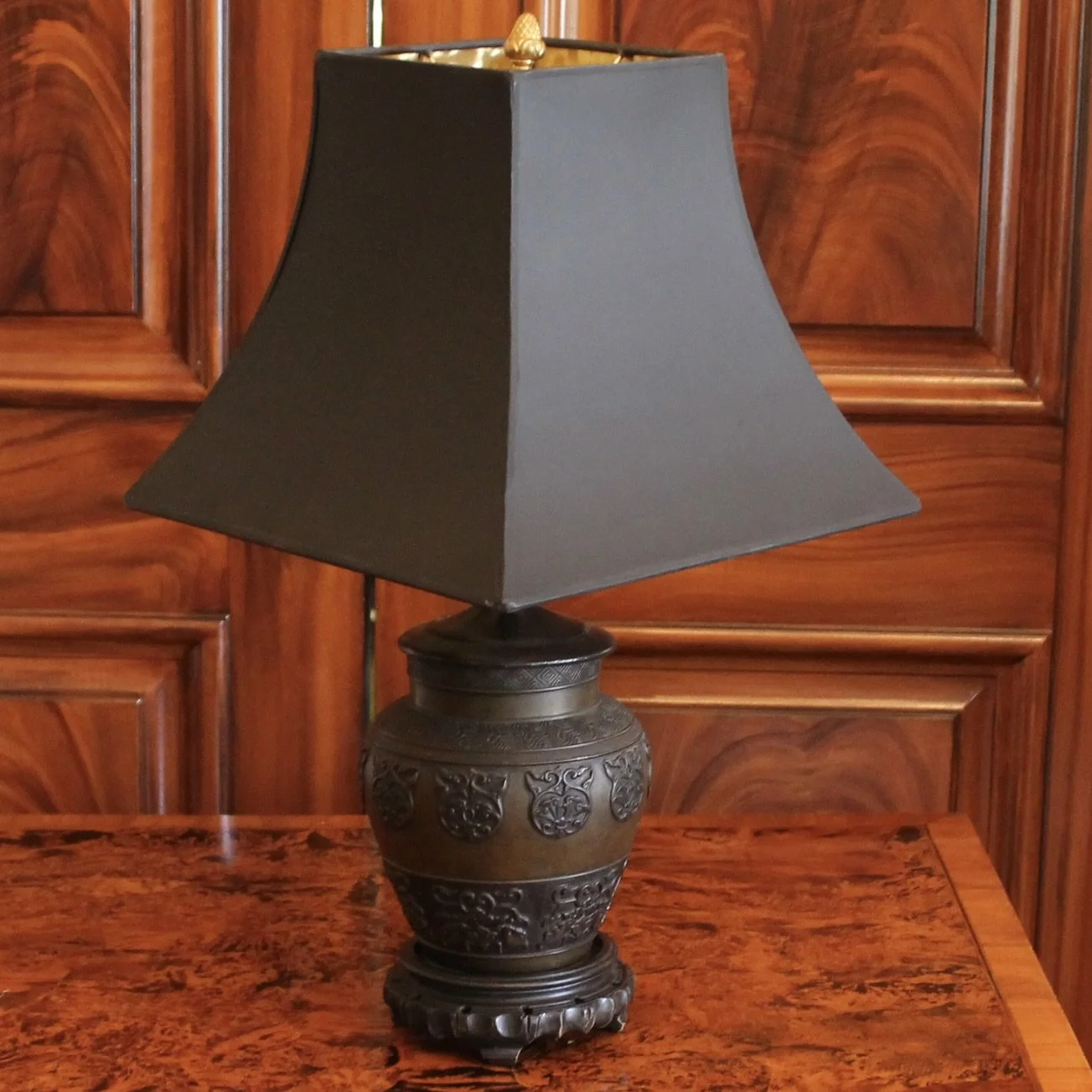 Chinese Antique Bronze Vessel Lamp