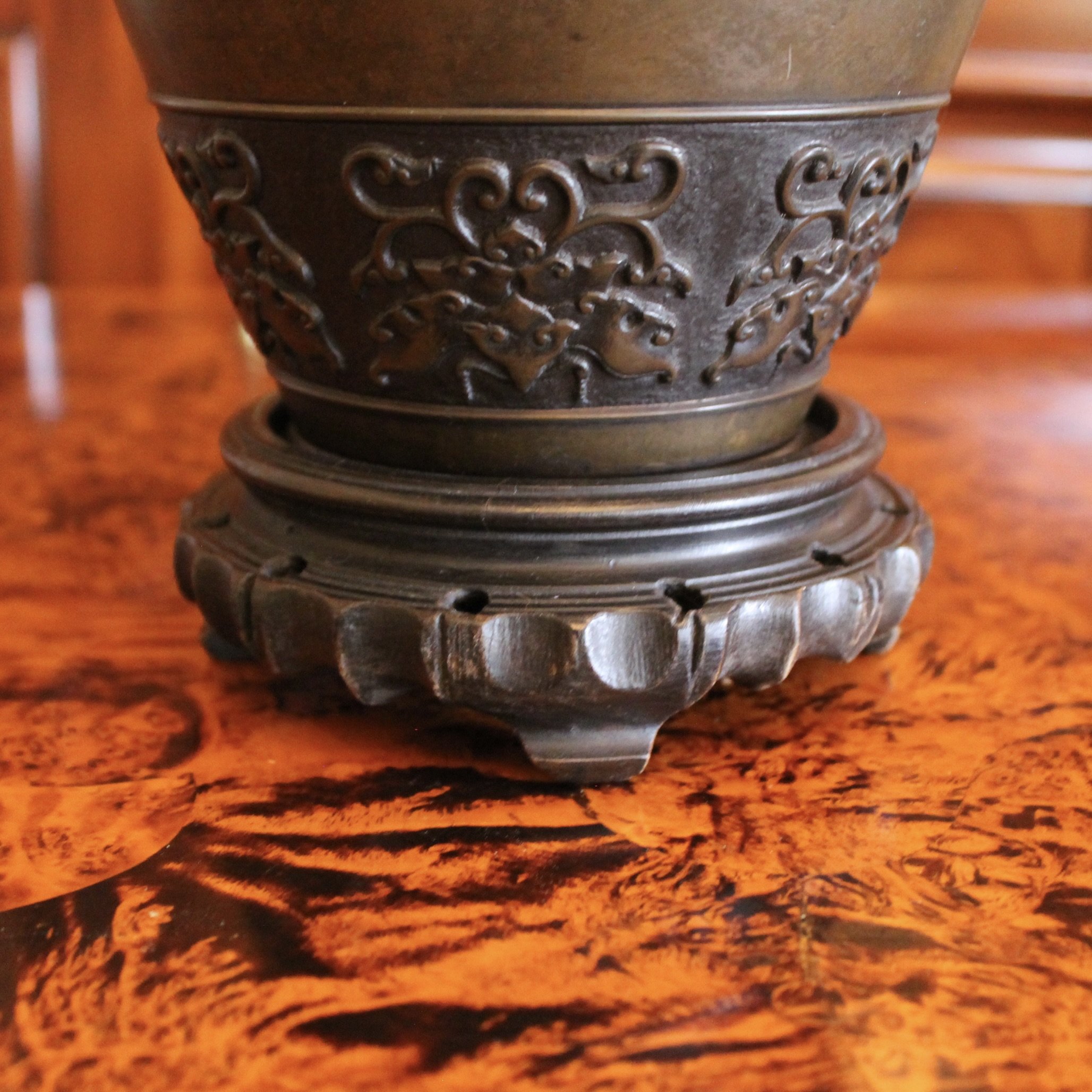 Chinese Antique Bronze Vessel Lamp