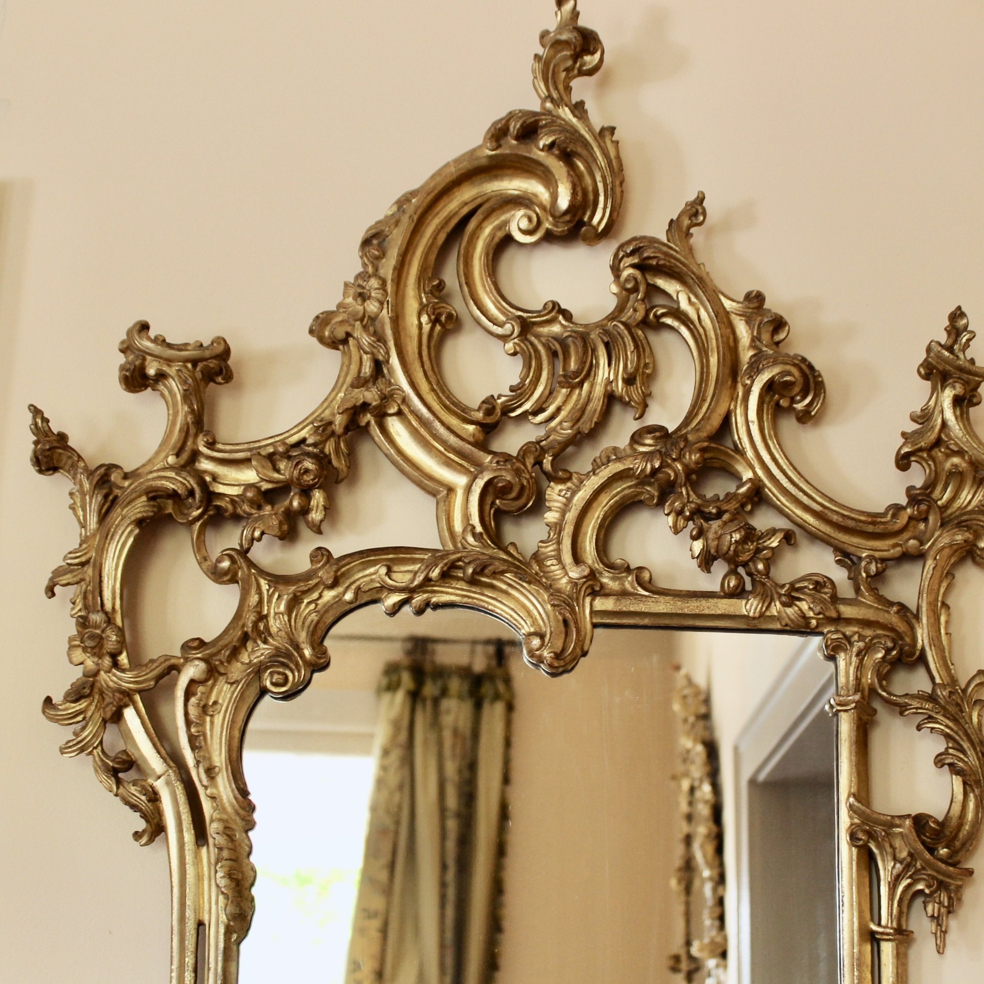 Italian Carved and Gilded Chippendale Rococo Style Mirror