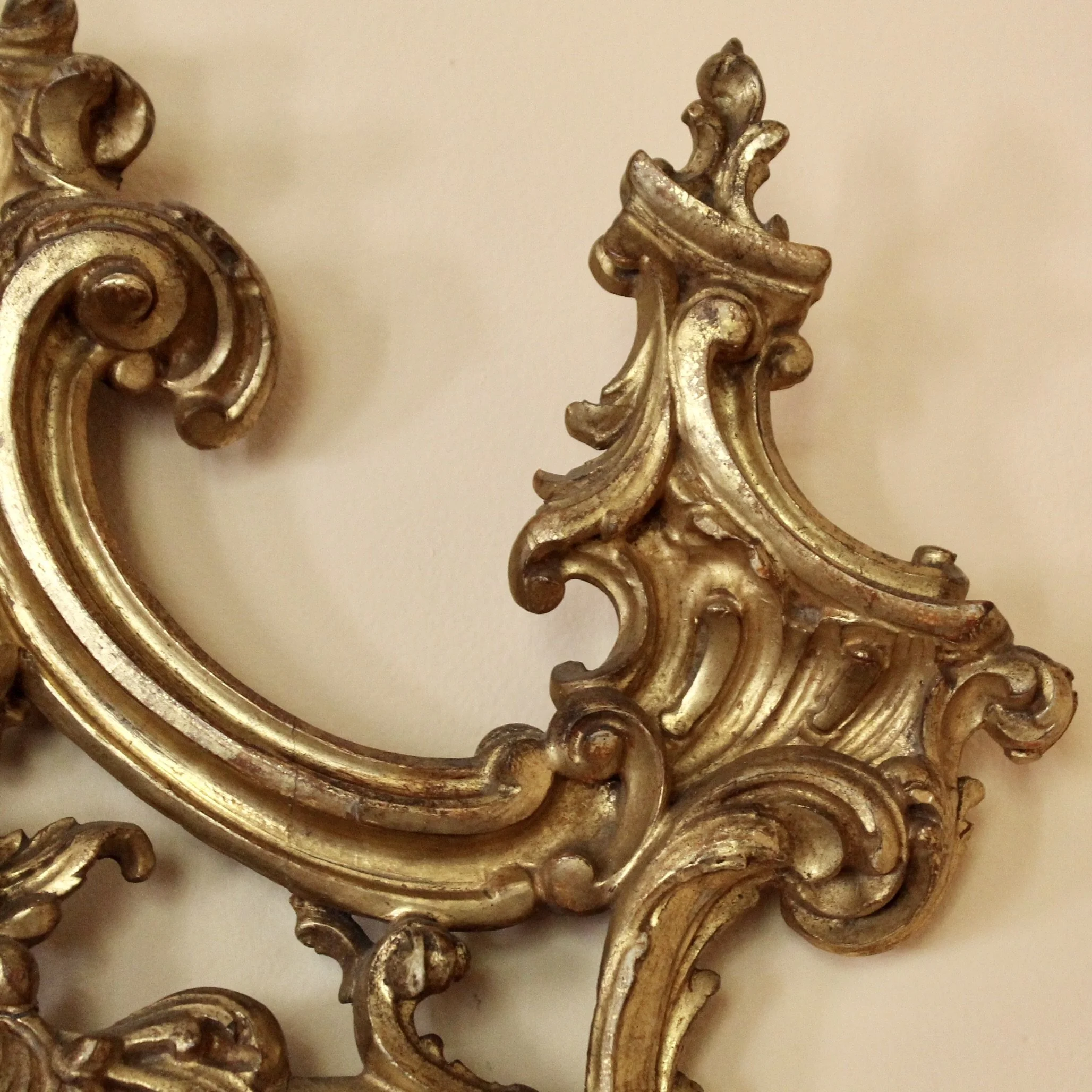 Italian Carved and Gilded Chippendale Rococo Style Mirror
