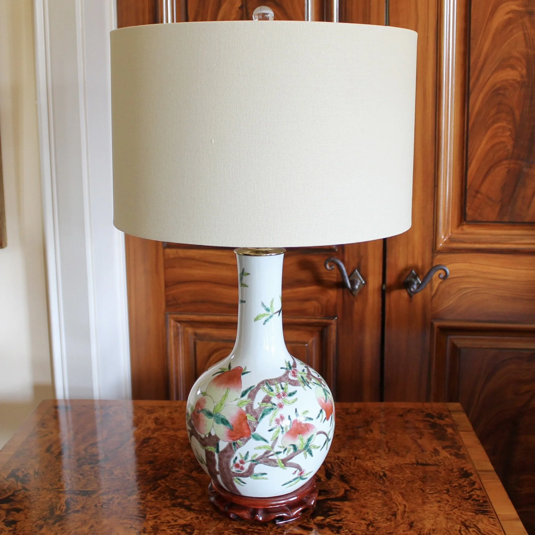 Chinese Porcelain Gourd Vase Lamp with Peaches