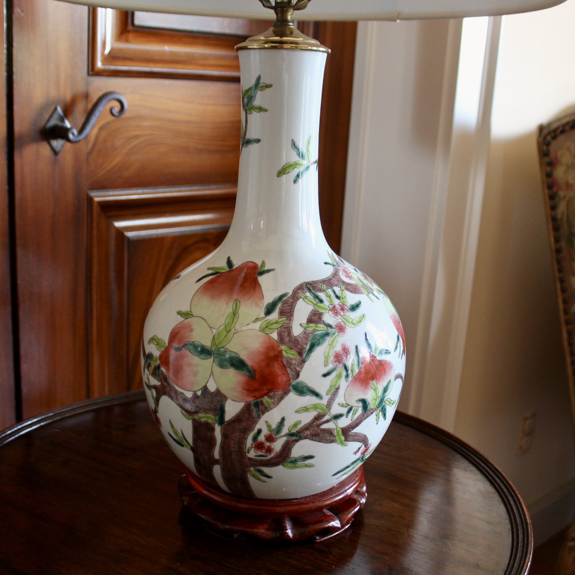 Chinese Porcelain Gourd Vase Lamp with Peaches