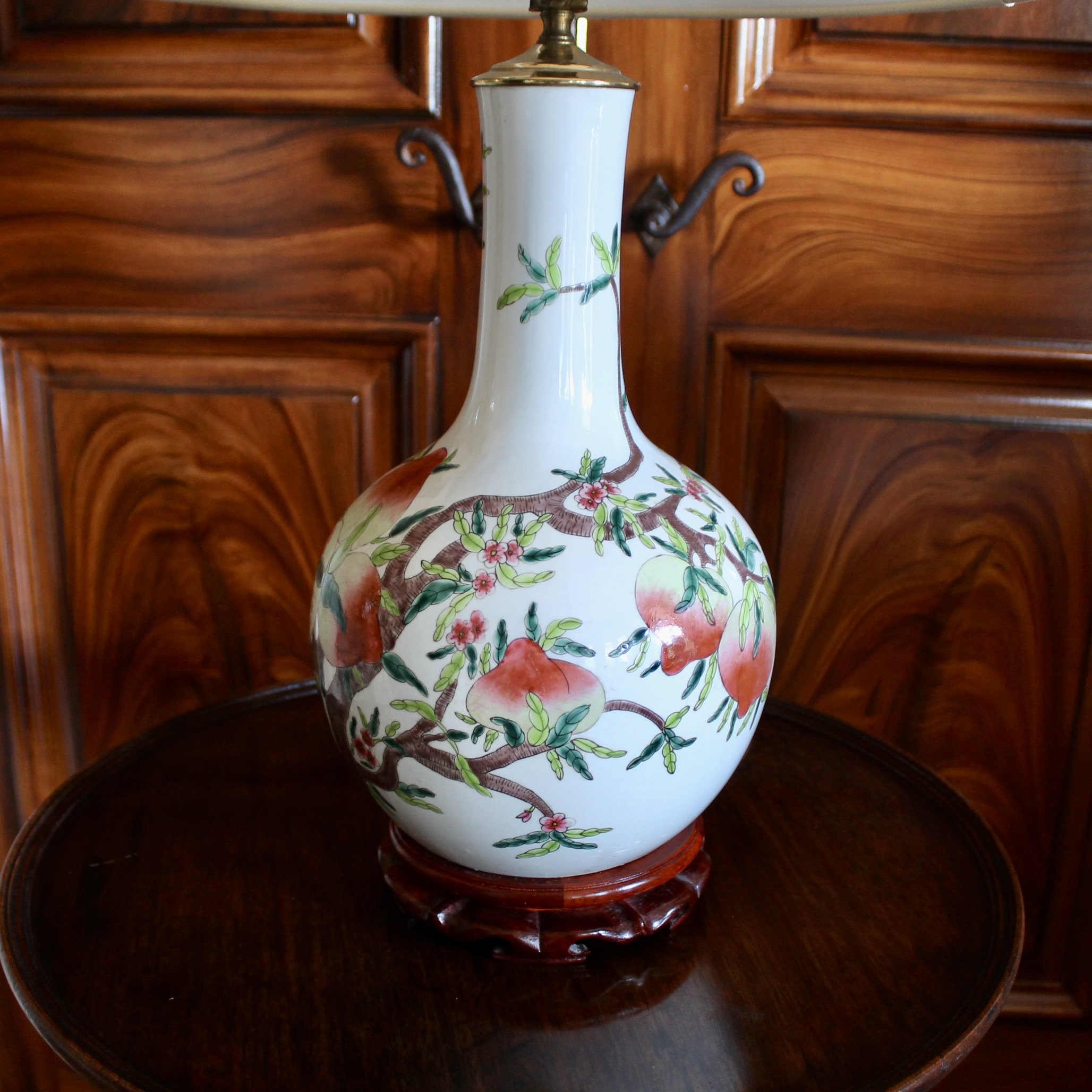 Chinese Porcelain Gourd Vase Lamp with Peaches