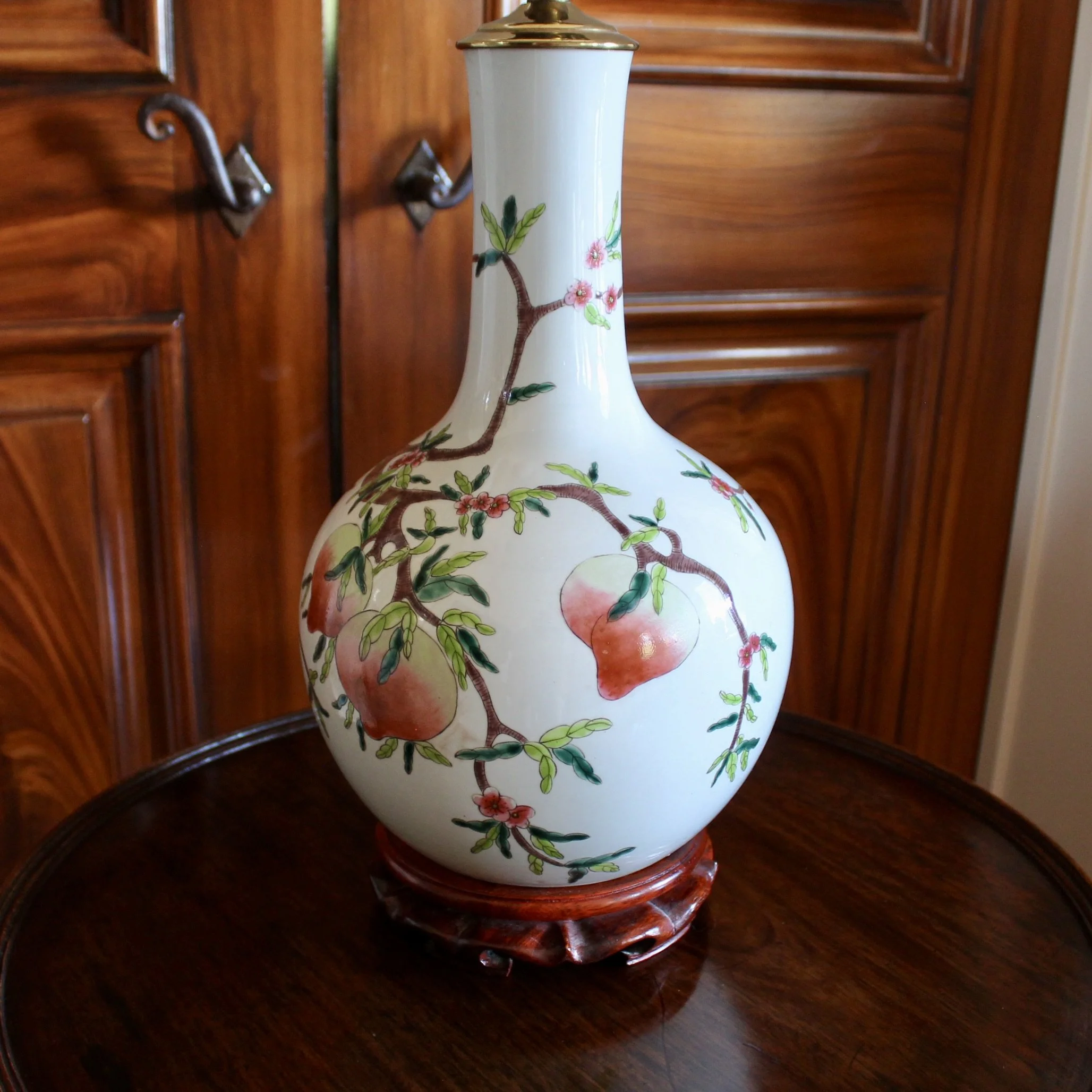 Chinese Porcelain Gourd Vase Lamp with Peaches