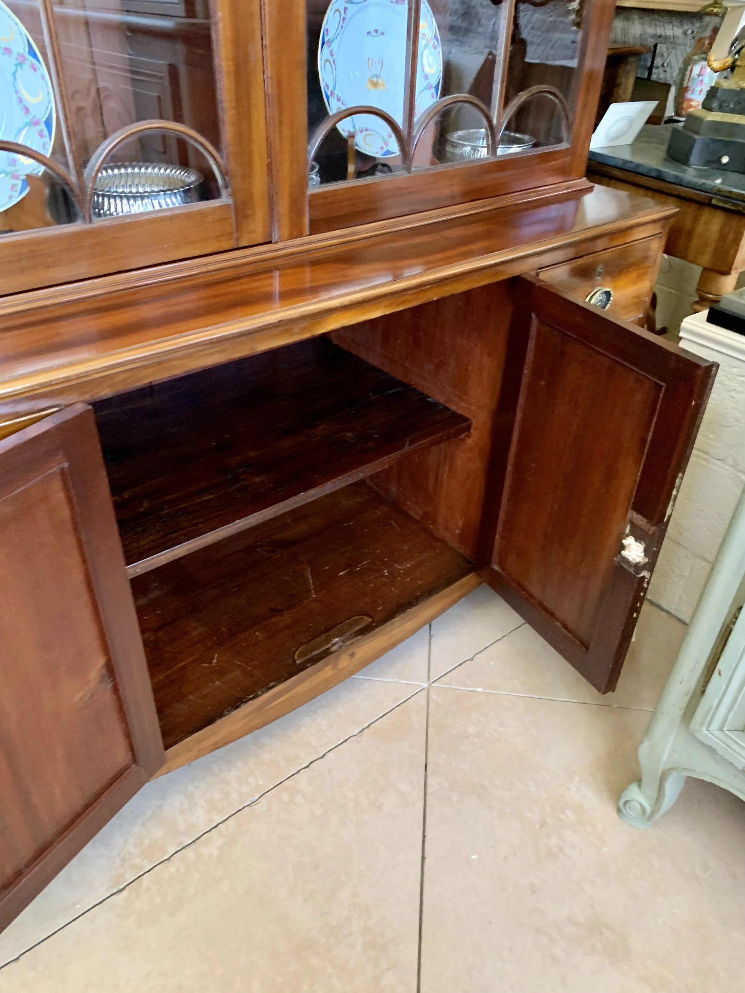 Georgian English Mahogany Glass Front Bookcase