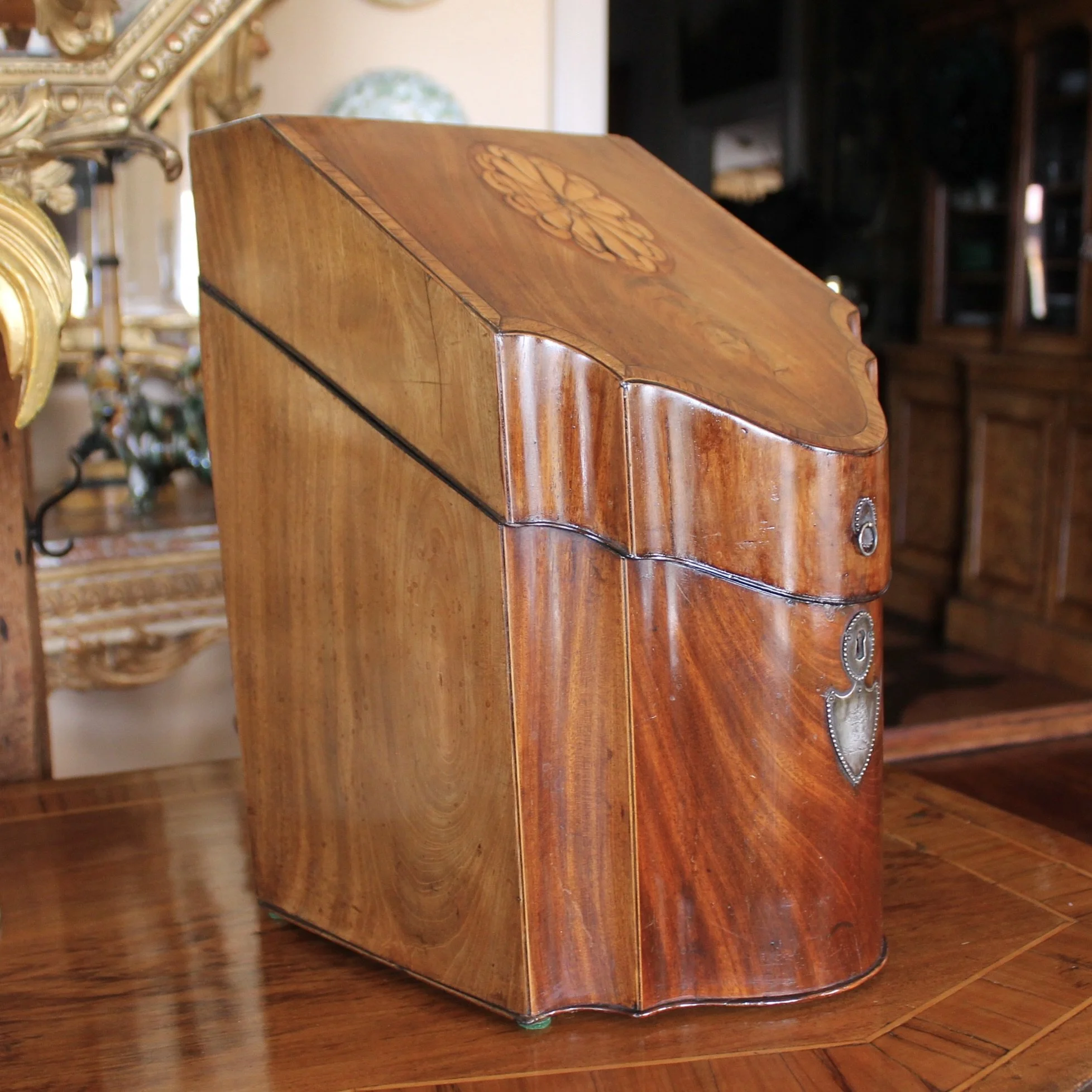 Georgian Inlaid Mahogany Knife Box / Letter Box