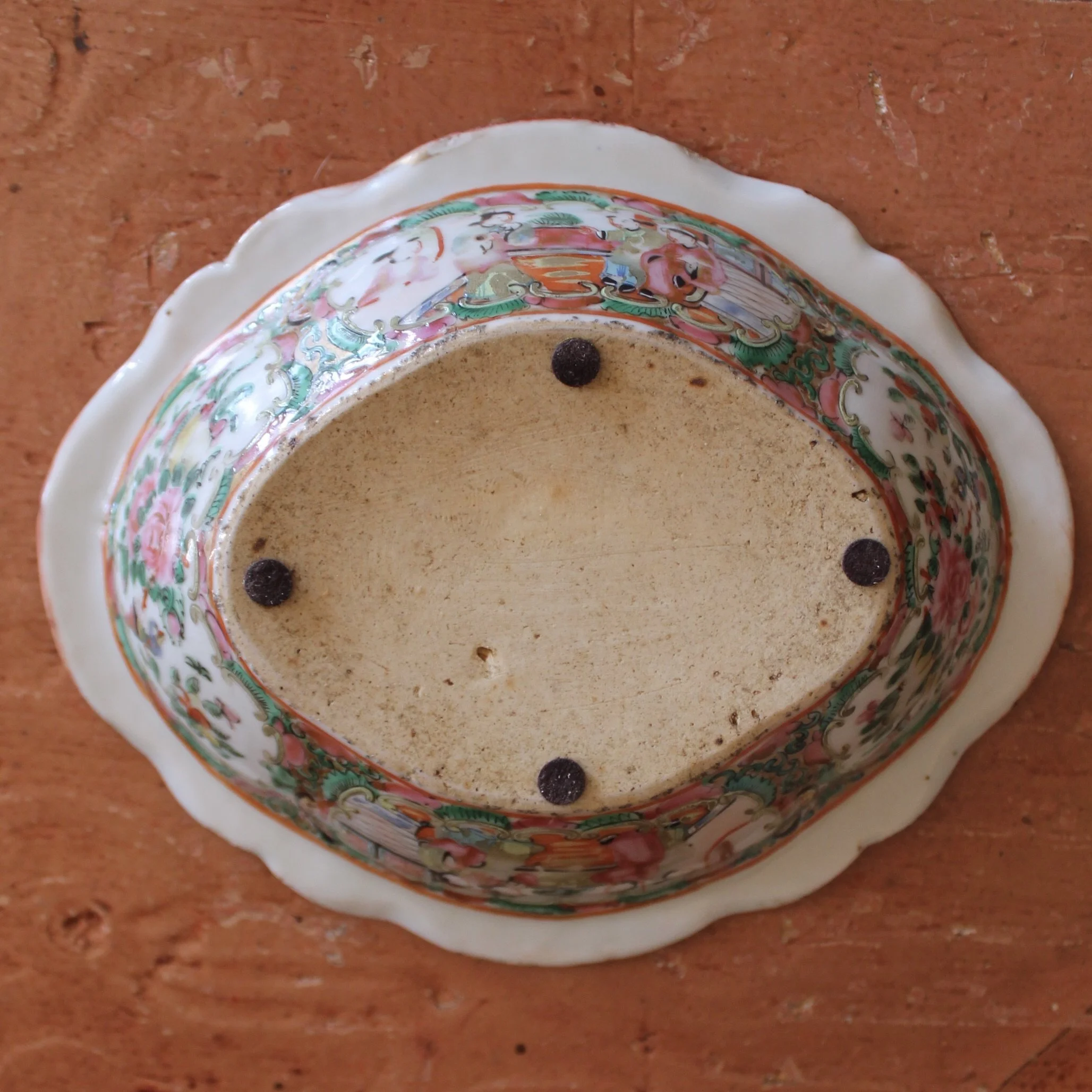Rose Medallion Porcelain Covered Vegetable Dish