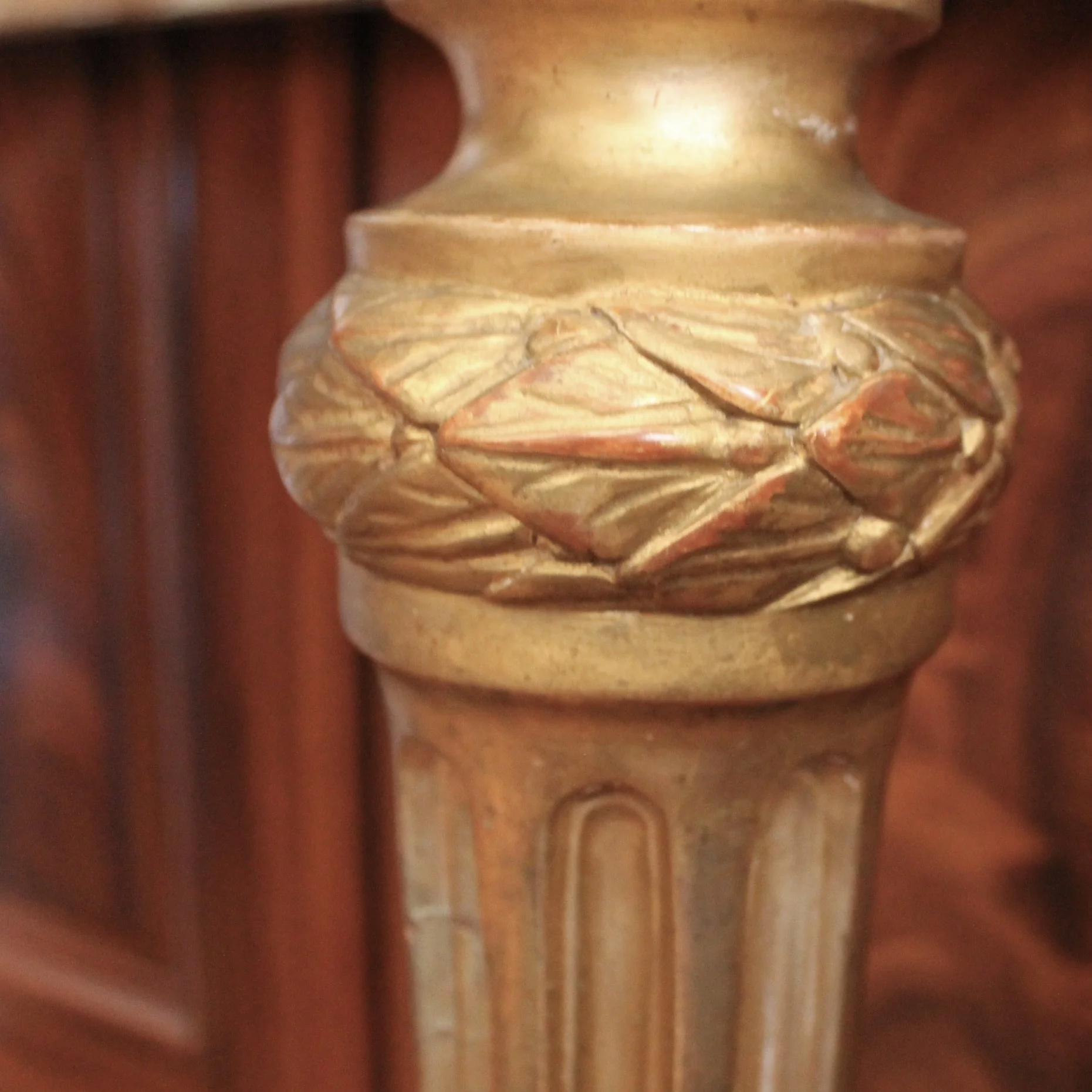 Italian Neoclassical Demilune Giltwood Console Table