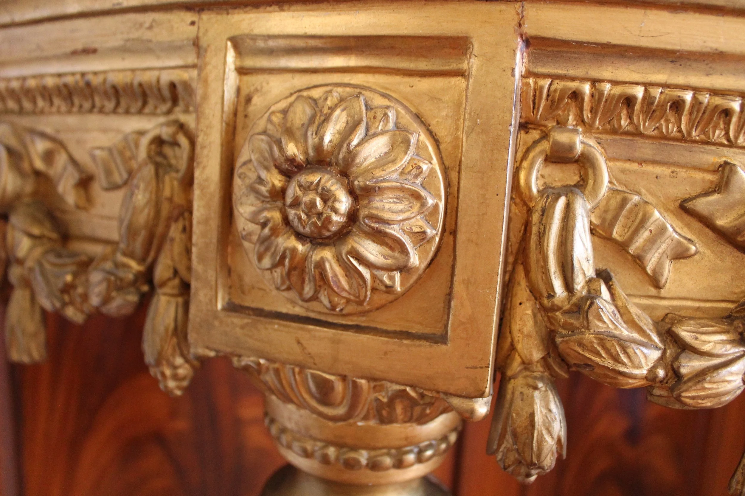 Italian Neoclassical Demilune Giltwood Console Table