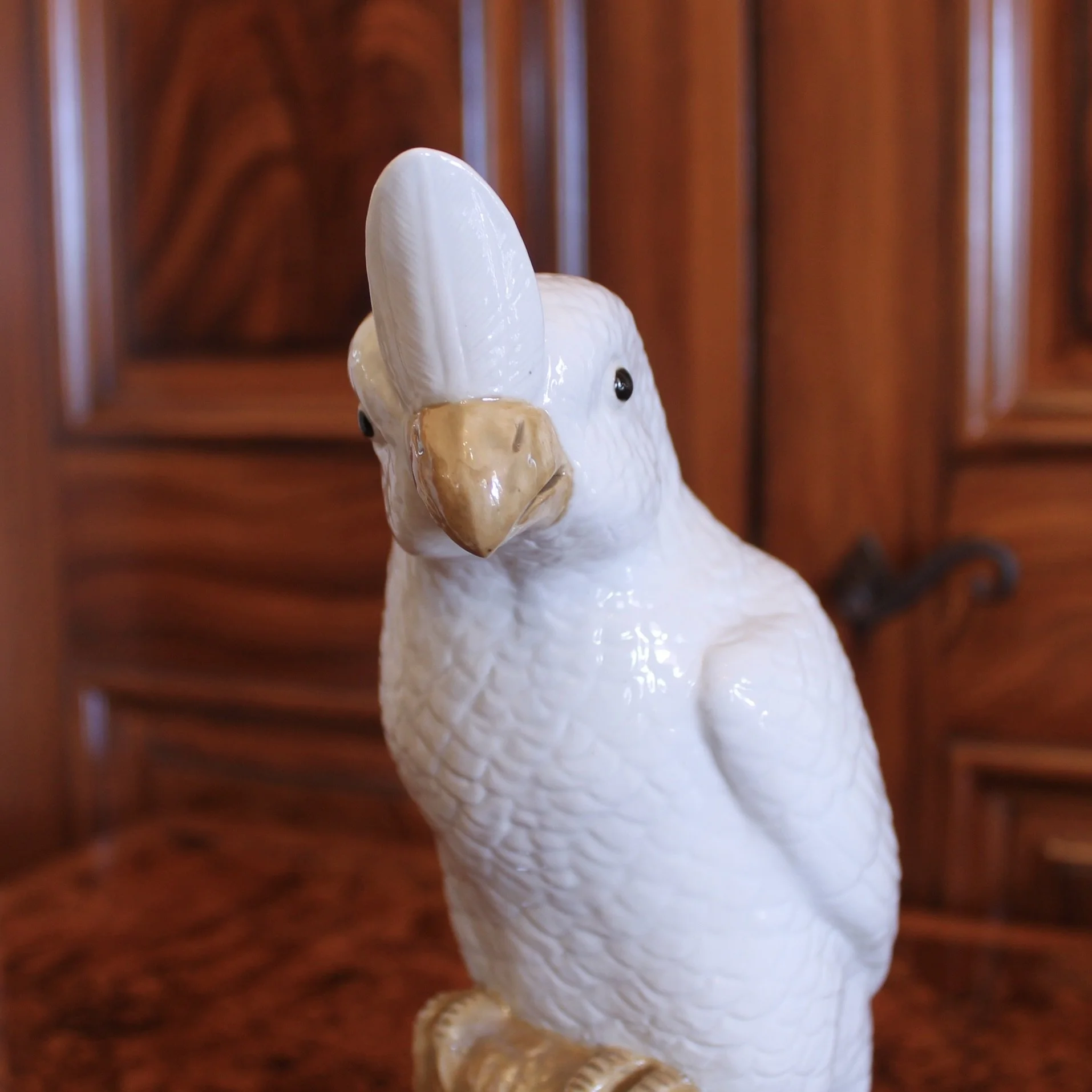 Pair of Fine Chinese Export Porcelain Cockatoos
