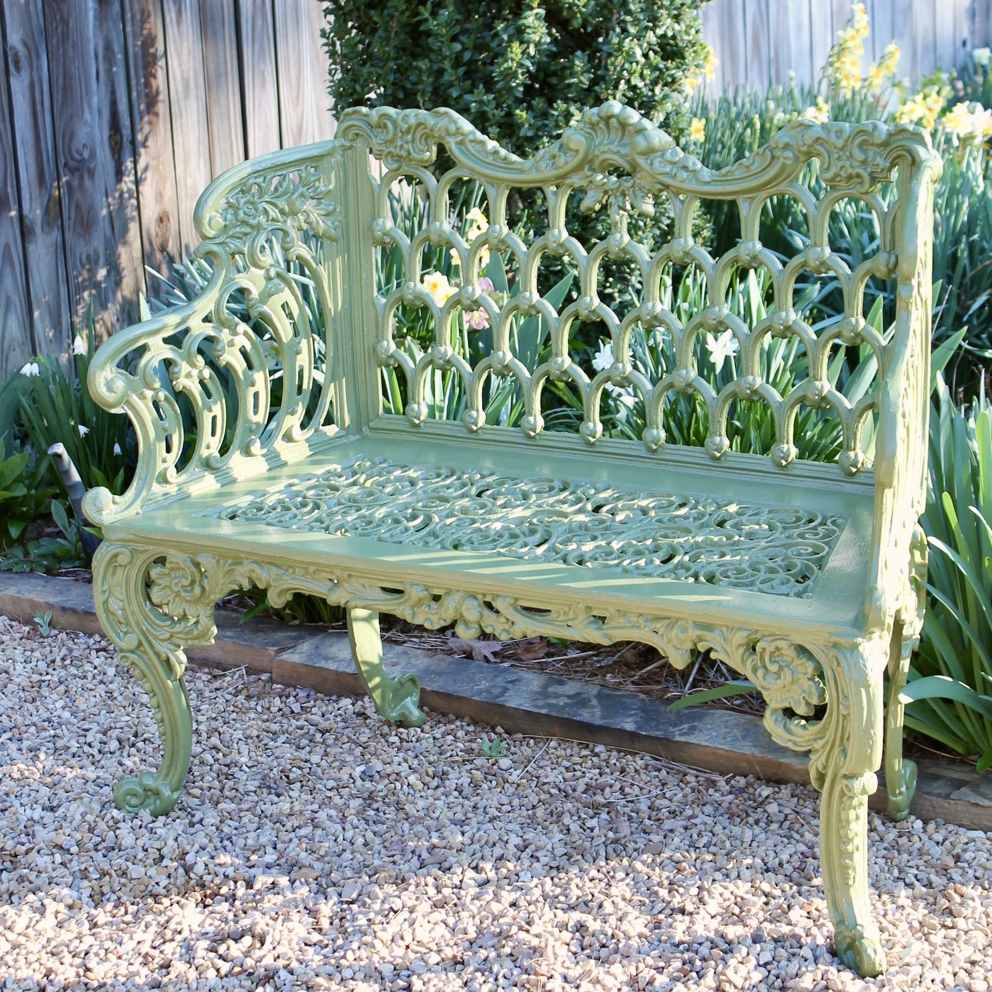 Pair of American "White House" Garden Benches