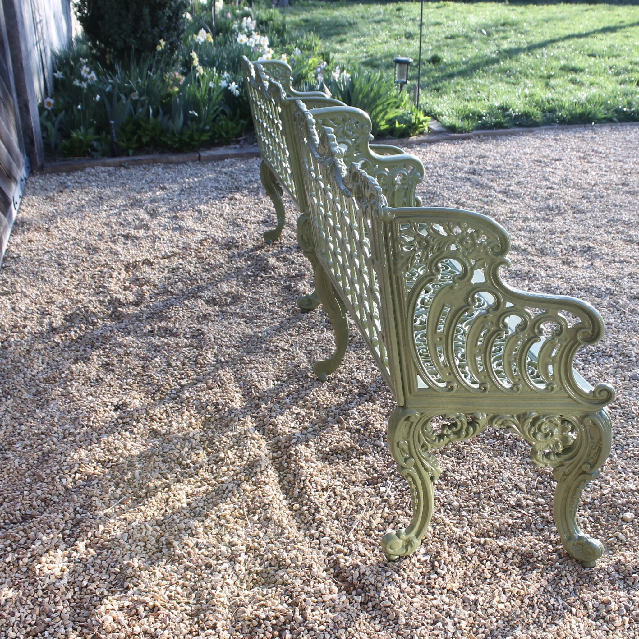 Pair of American "White House" Garden Benches