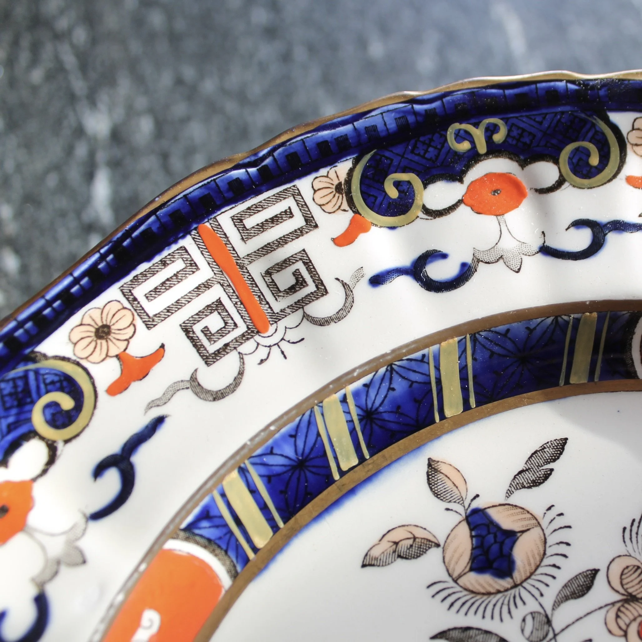 Set of Antique Imari Mason’s Ironstone Dinnerware, 61 Pieces