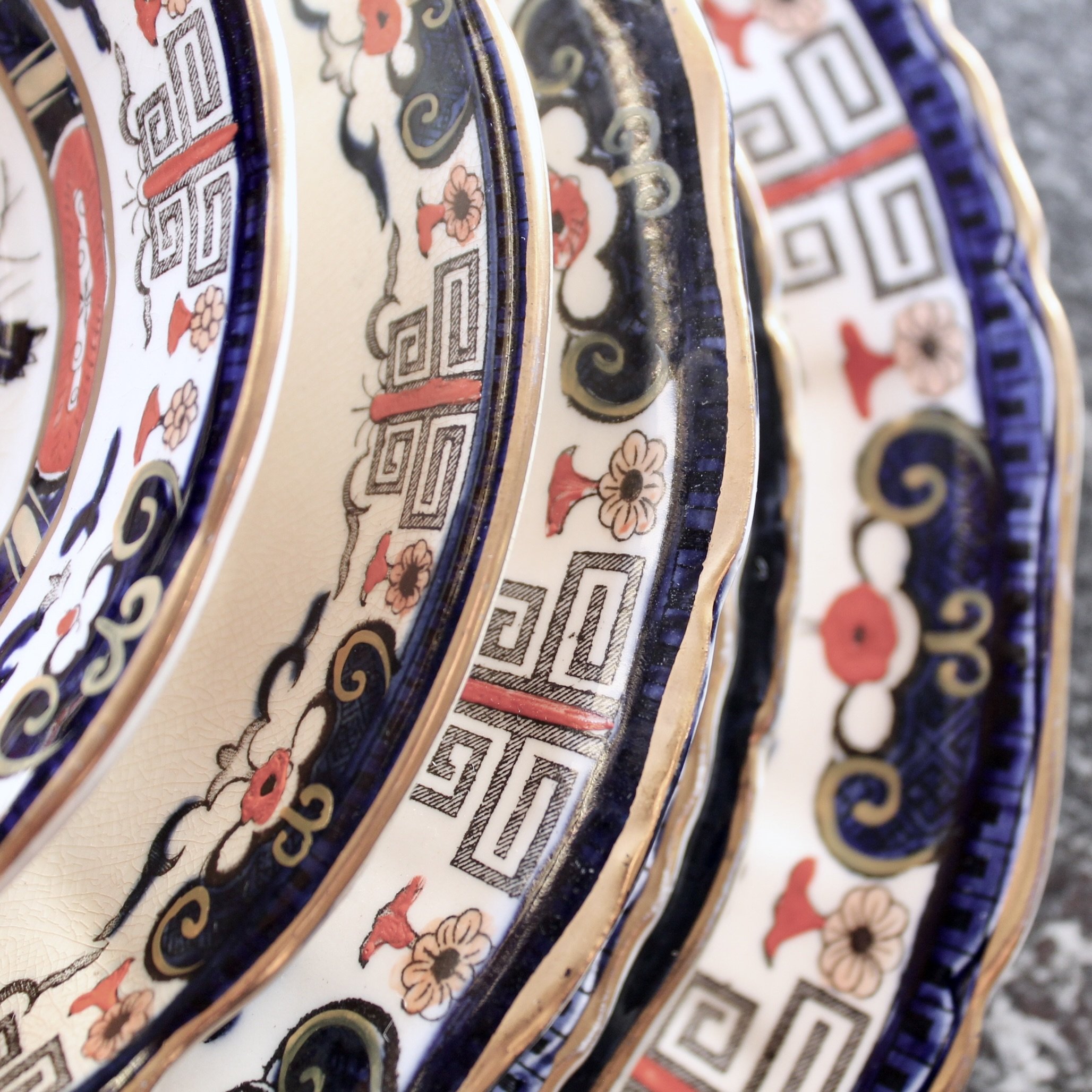 Set of Antique Imari Mason’s Ironstone Dinnerware, 61 Pieces