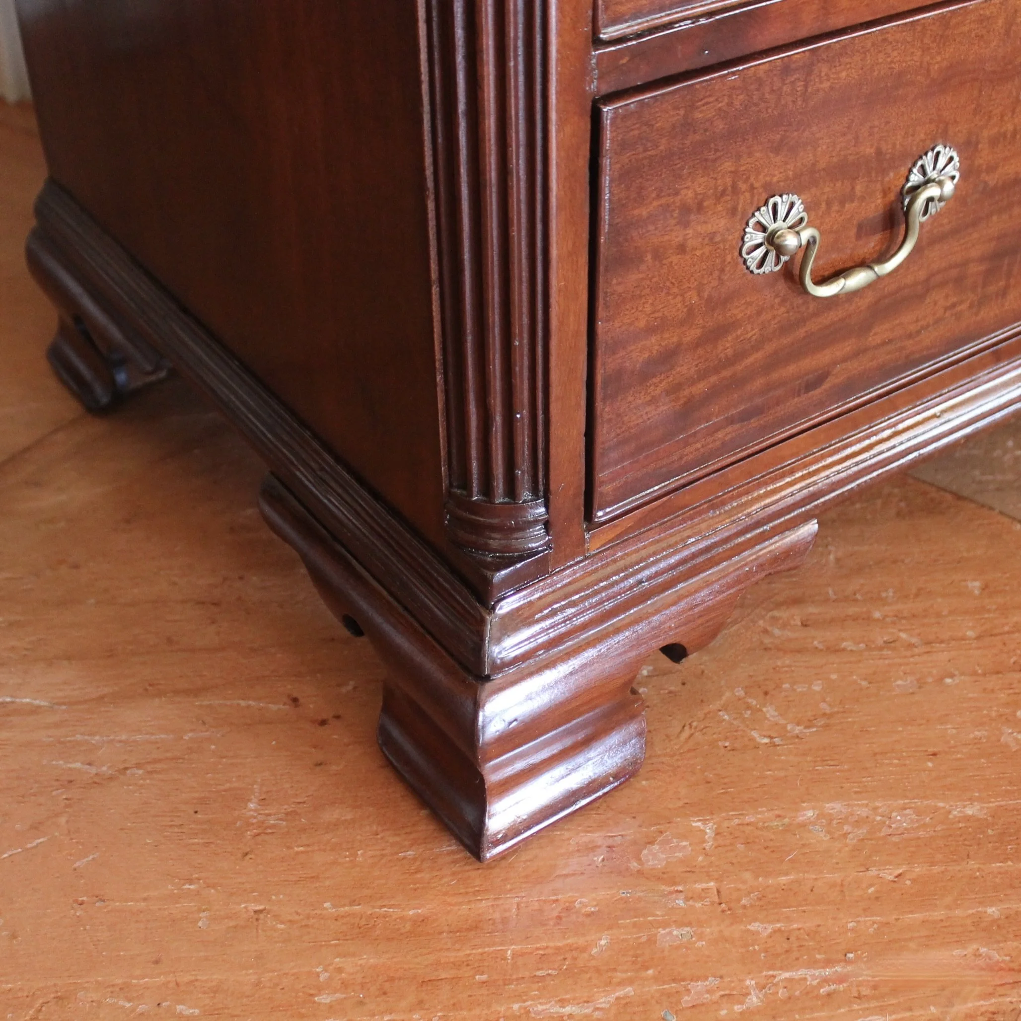 Philadelphia Chippendale Figured Mahogany Chest of Drawers