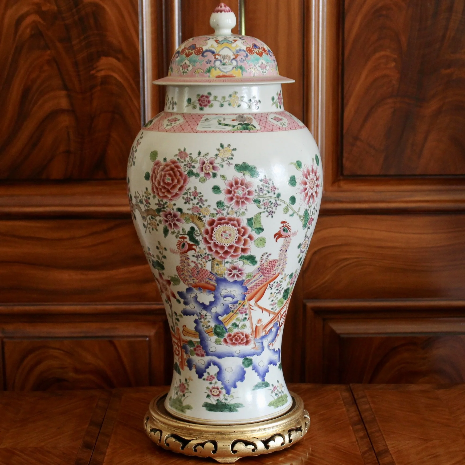 Large Famille Rose Chinese Covered Porcelain Ginger Jar