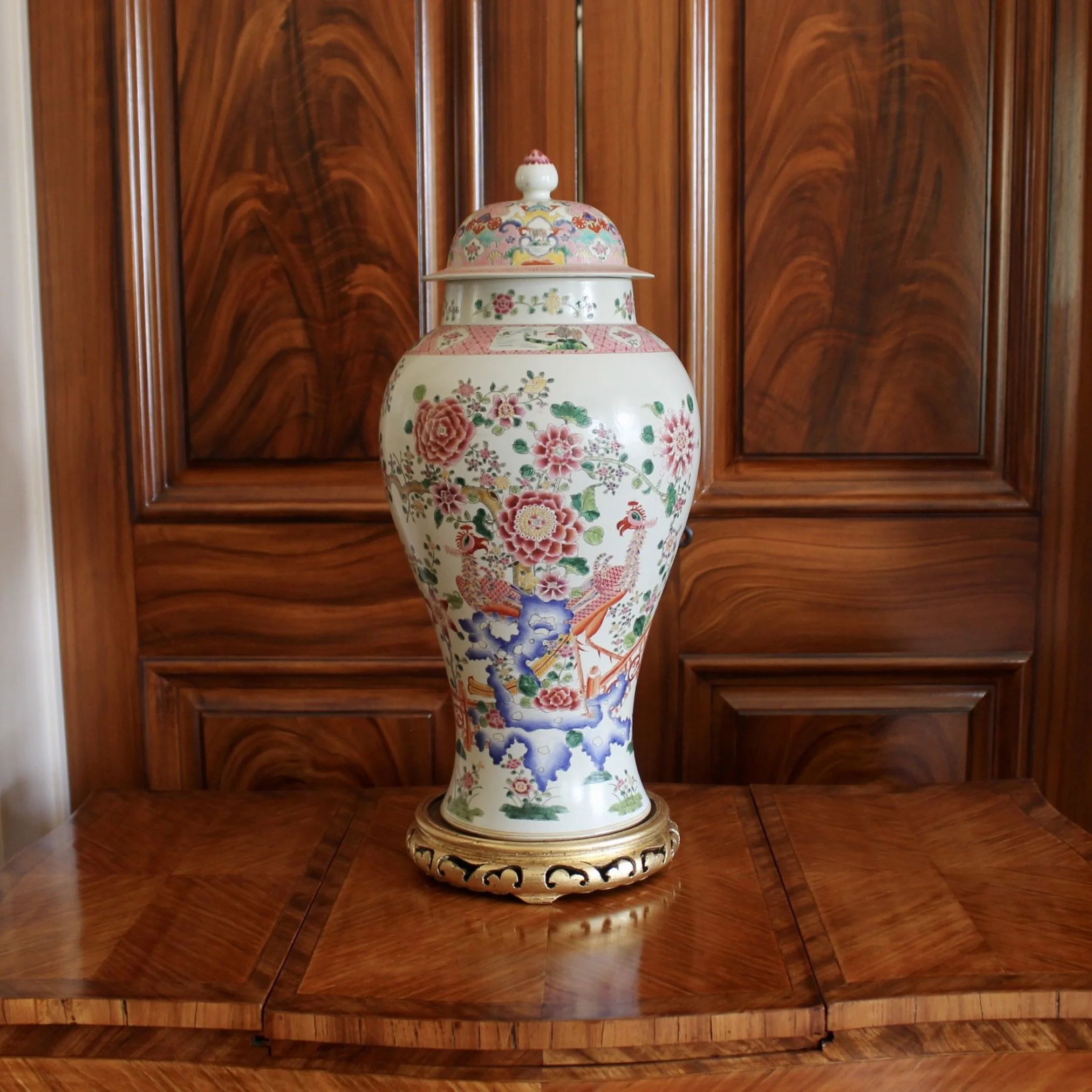 Large Famille Rose Chinese Covered Porcelain Ginger Jar