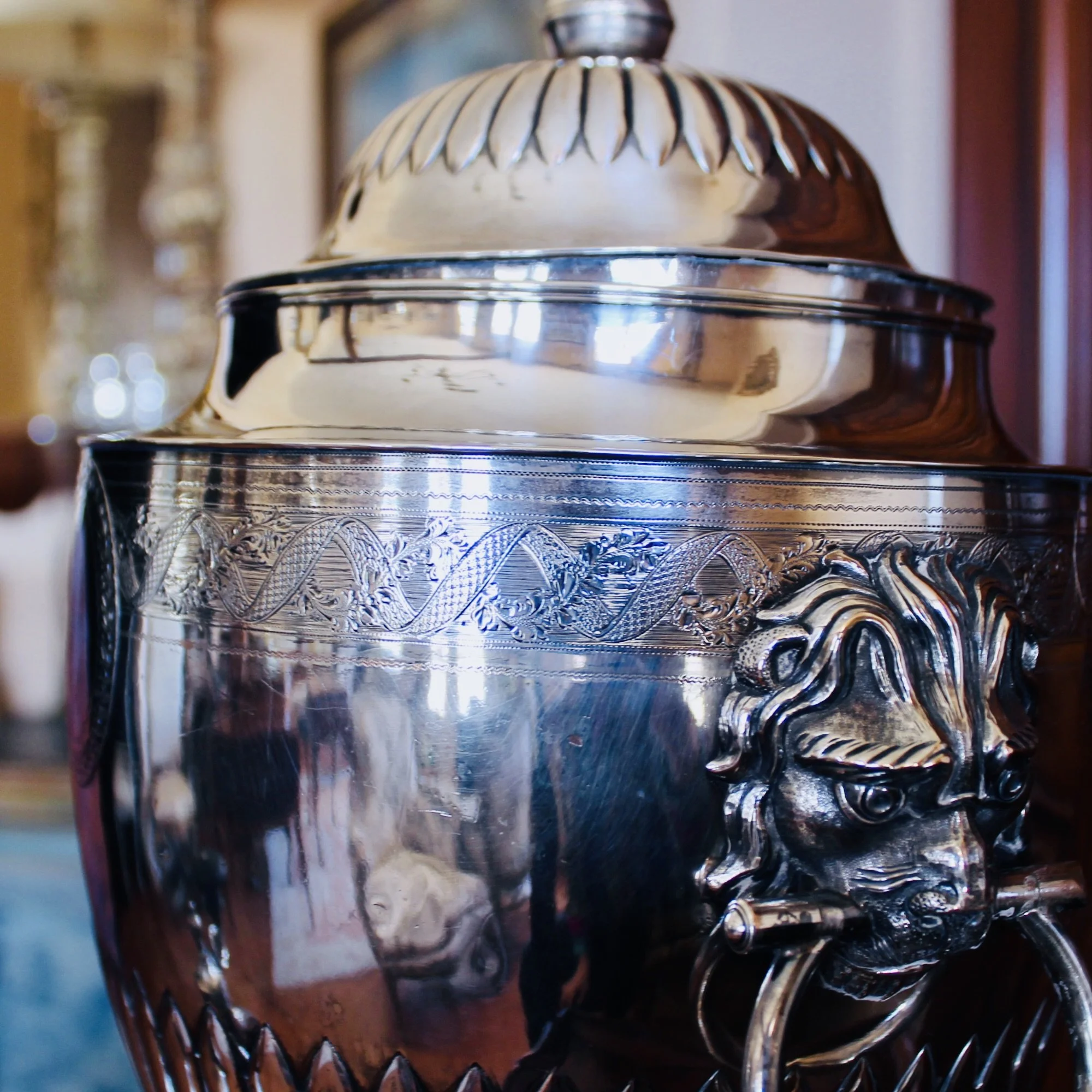 English Neoclassical Hot Water Urn, Silver