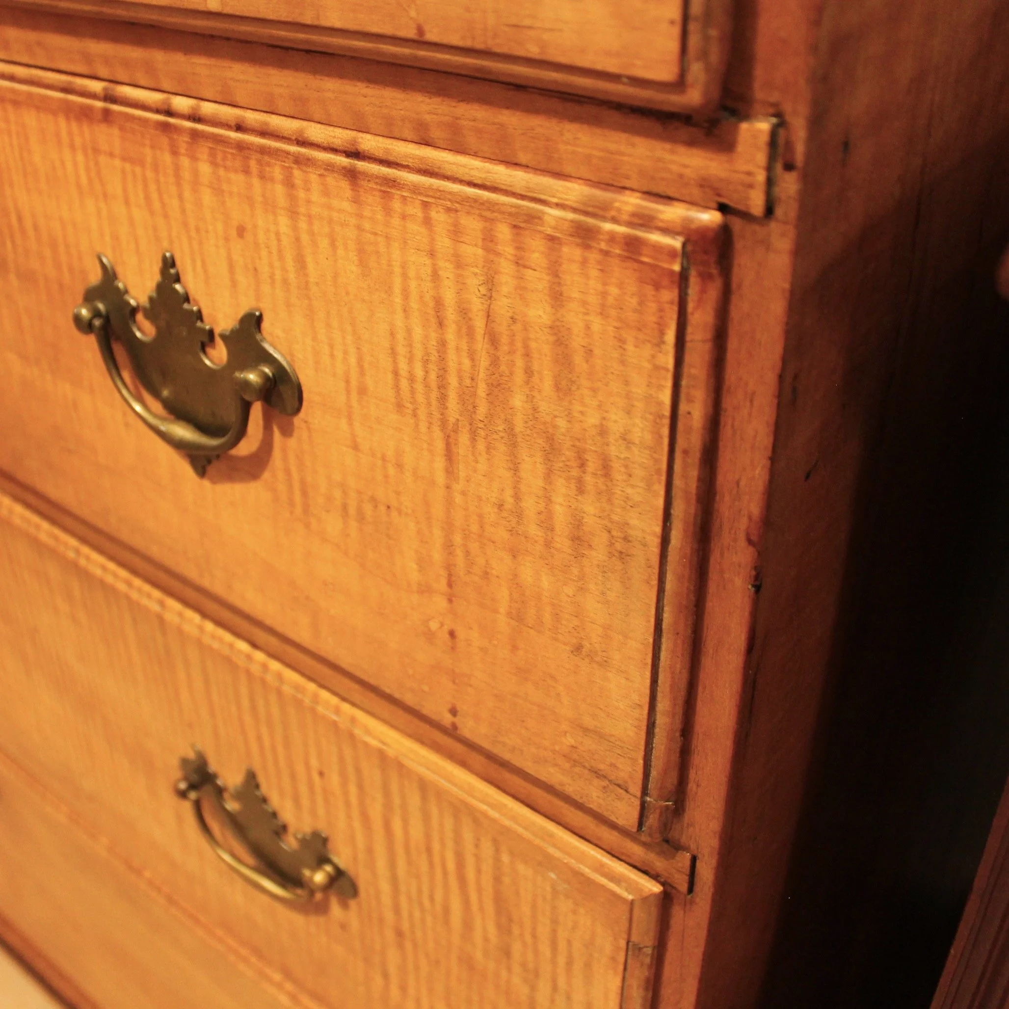 NewEngland-Tiger-Maple-Tall-chest-of-drawers-#2 (8).jpeg