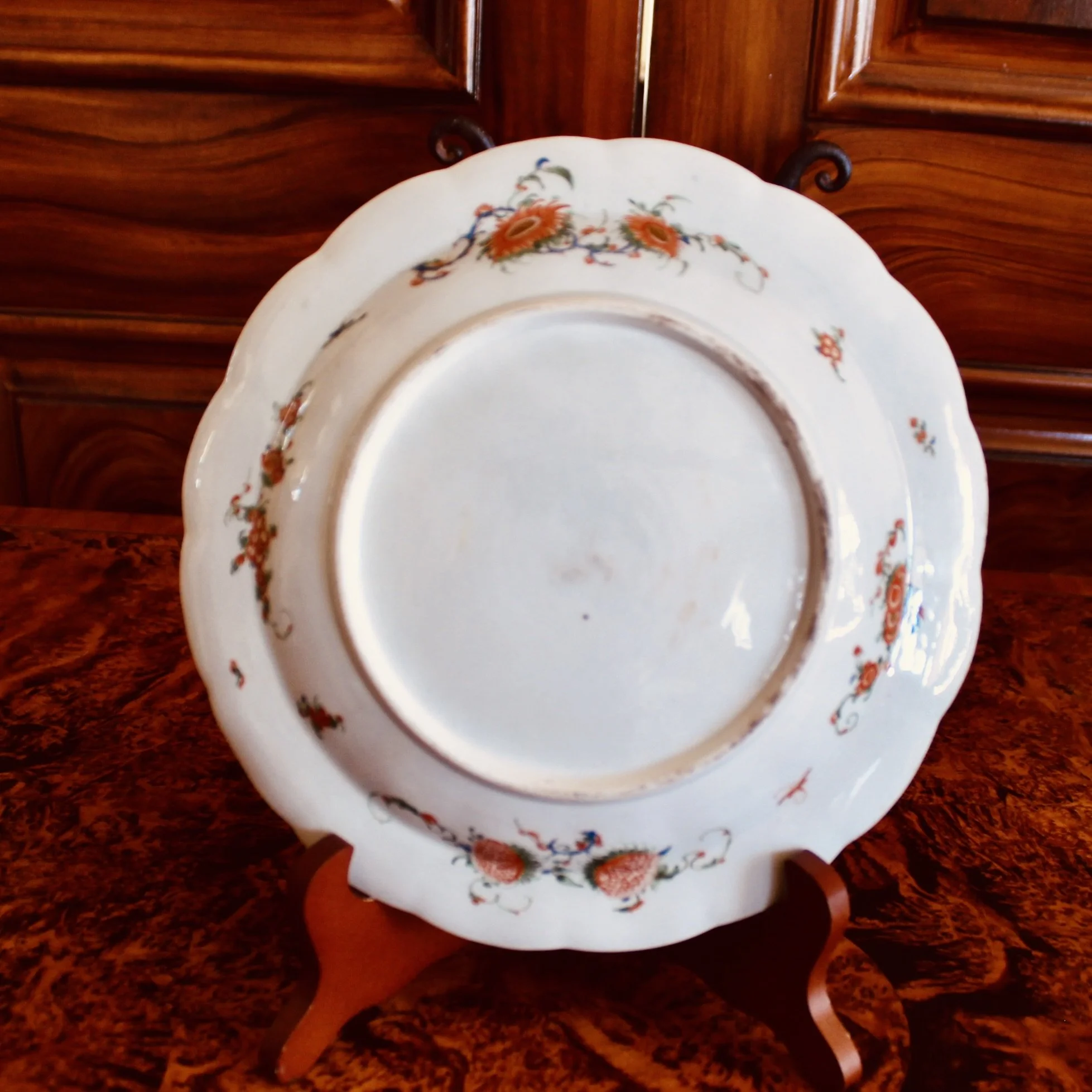 Japanese Scalloped Meiji Dish in Orange and Gold