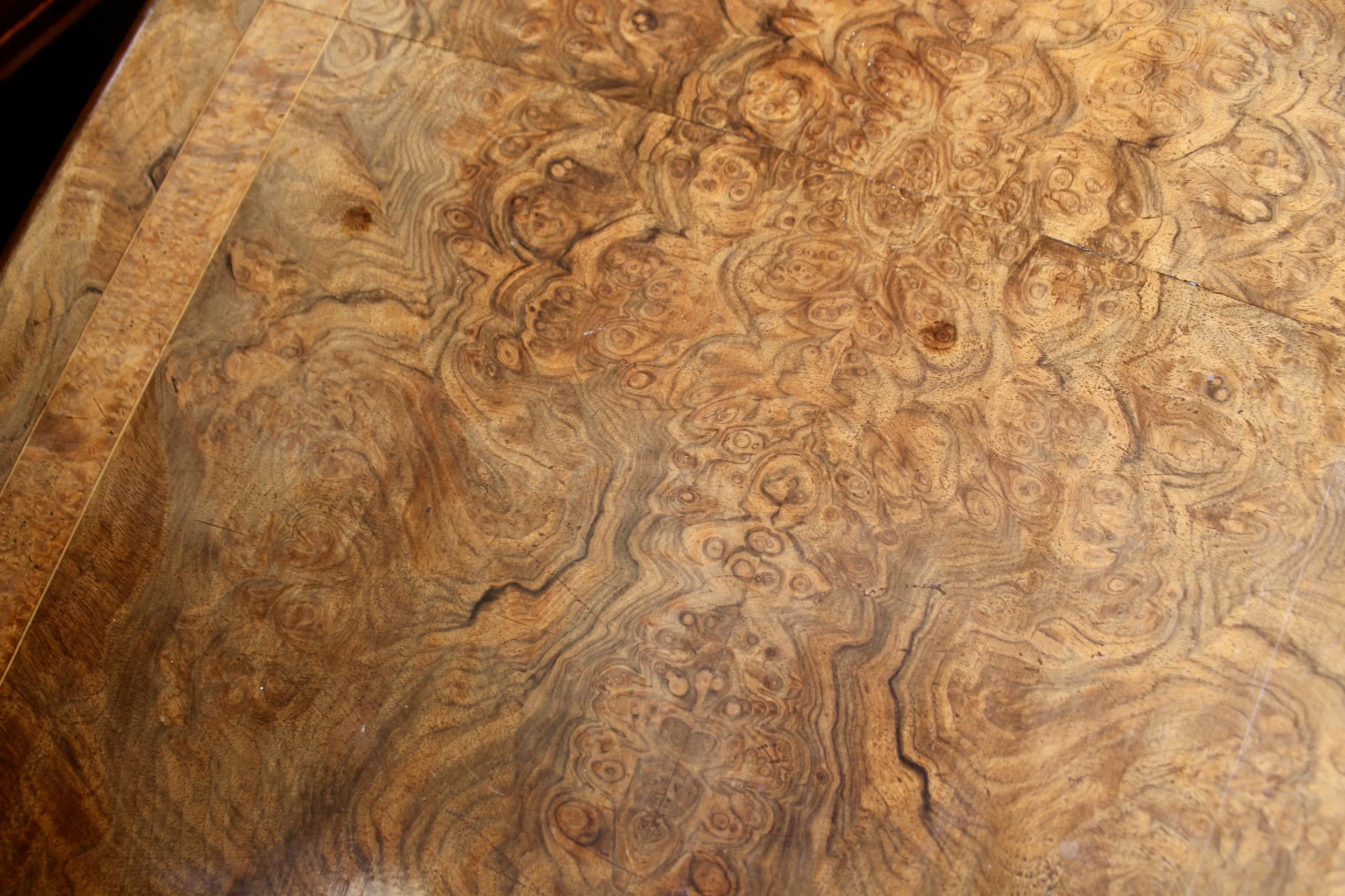 Queen Anne Period Burl Walnut Lowboy