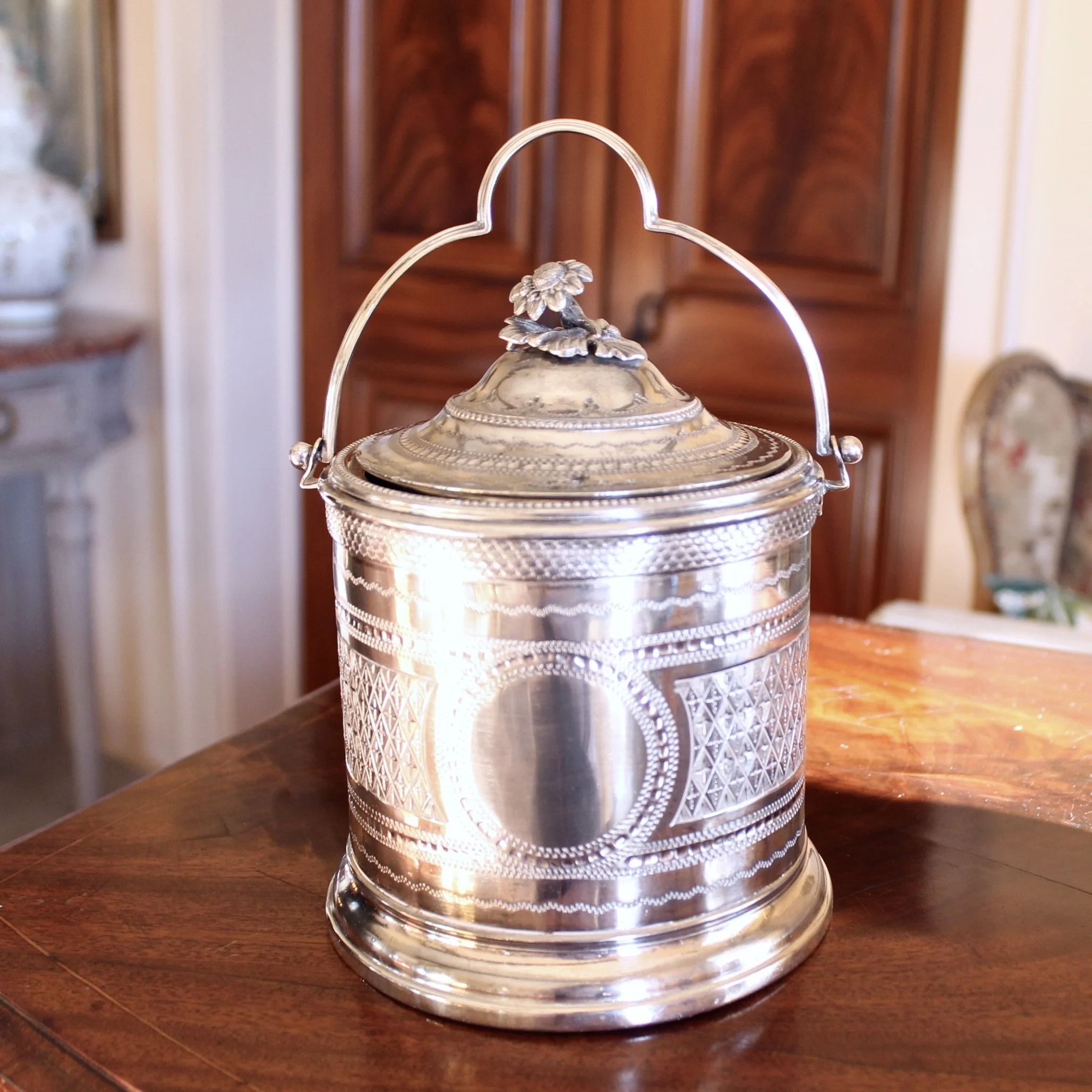 English Sheffield Silver Plate Biscuit Box by James Deakin & Sons