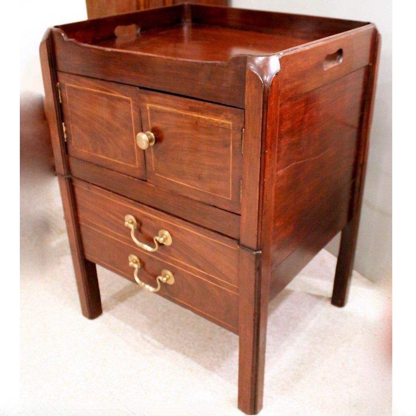 Georgian-Pot-Cupboard-Side-Table-Cabinet