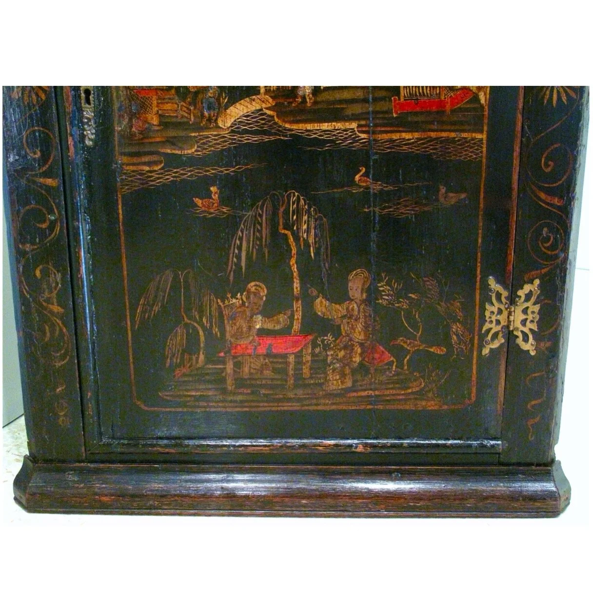 George-II-Black-Japanned-Hanging-Corner-Cabinet (3)