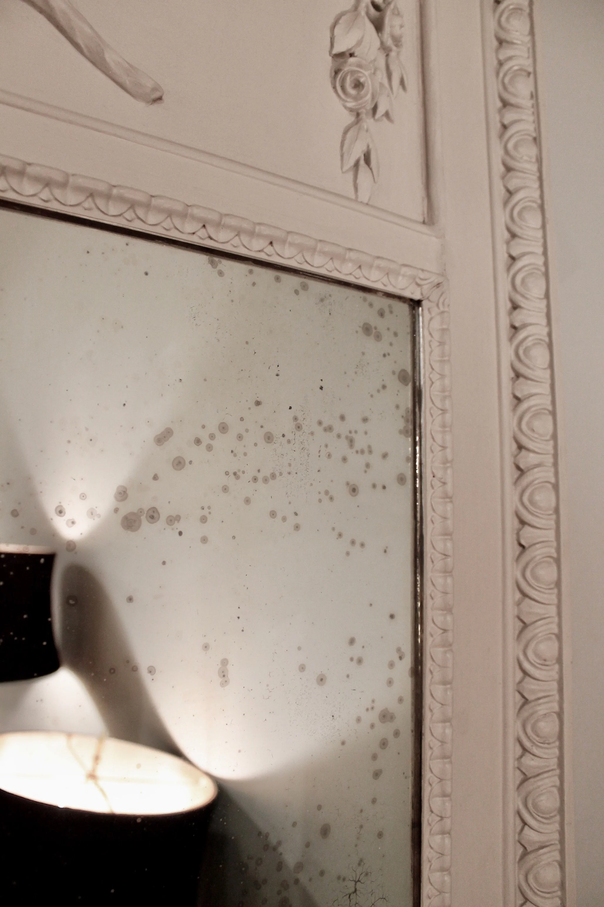 Grey-Painted-Louis-XVI-Style-French-Trumeau-Mirror (5)