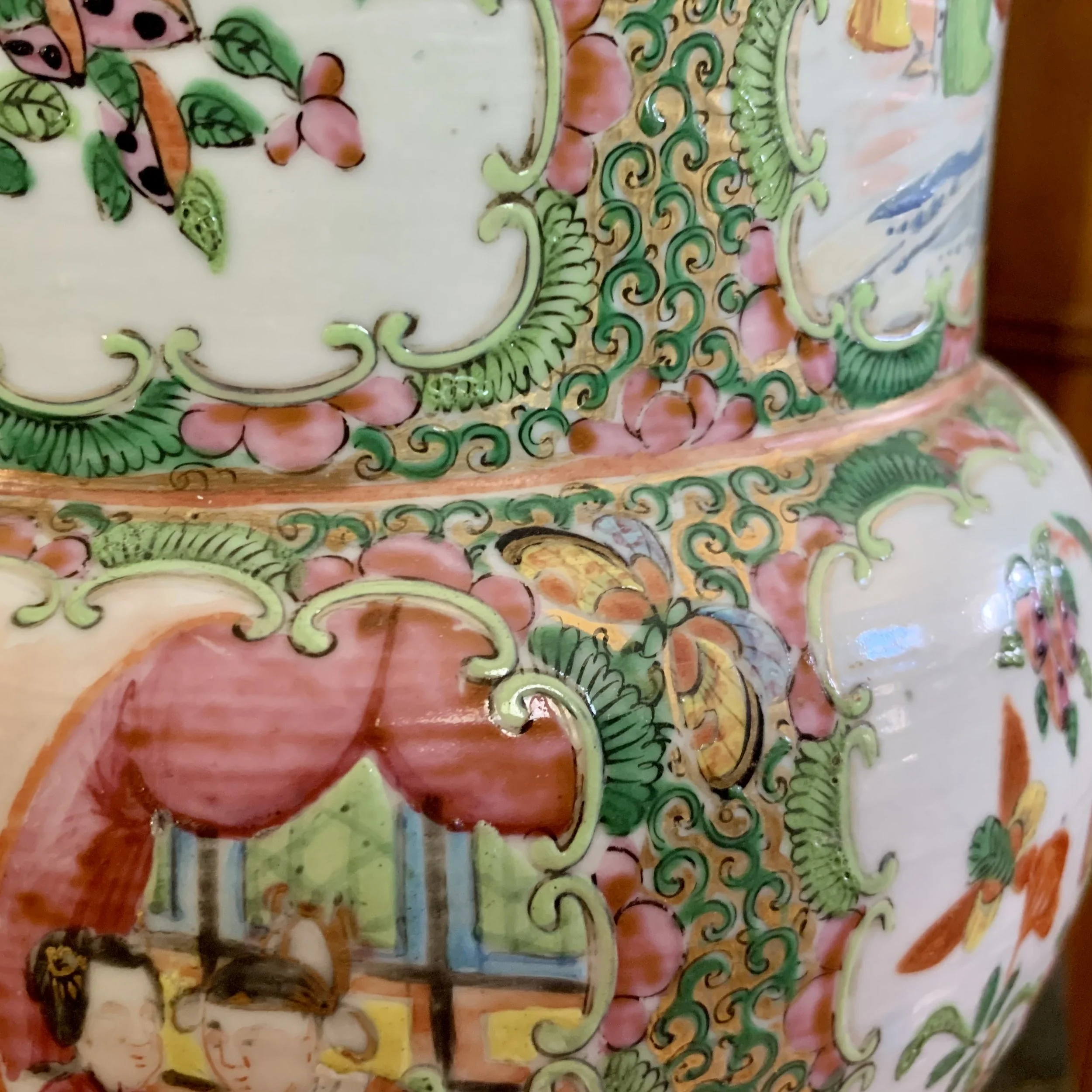 Rose Medallion Rose Canton Chinese Export Porcelain Ku Vase