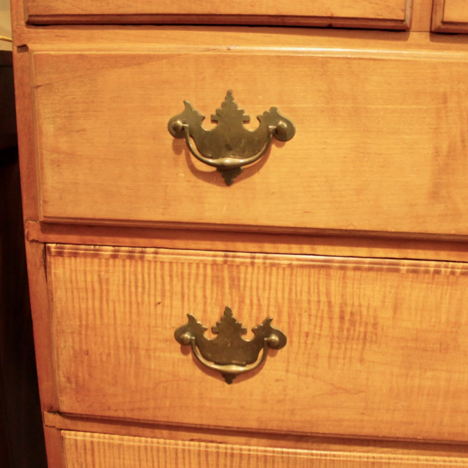 NewEngland-Tiger-Maple-Tall-chest-of-drawers-#2 (9).jpeg